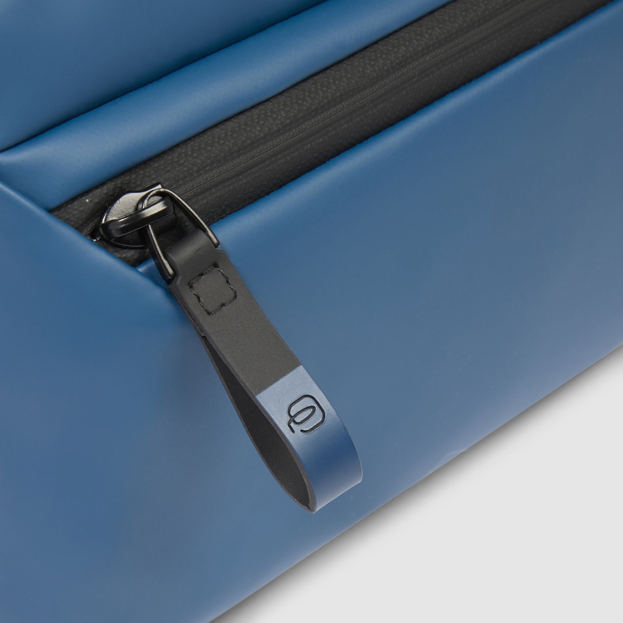 Piquadro Corner 2.0 Pochette iPad mini Blau wasserabweisend