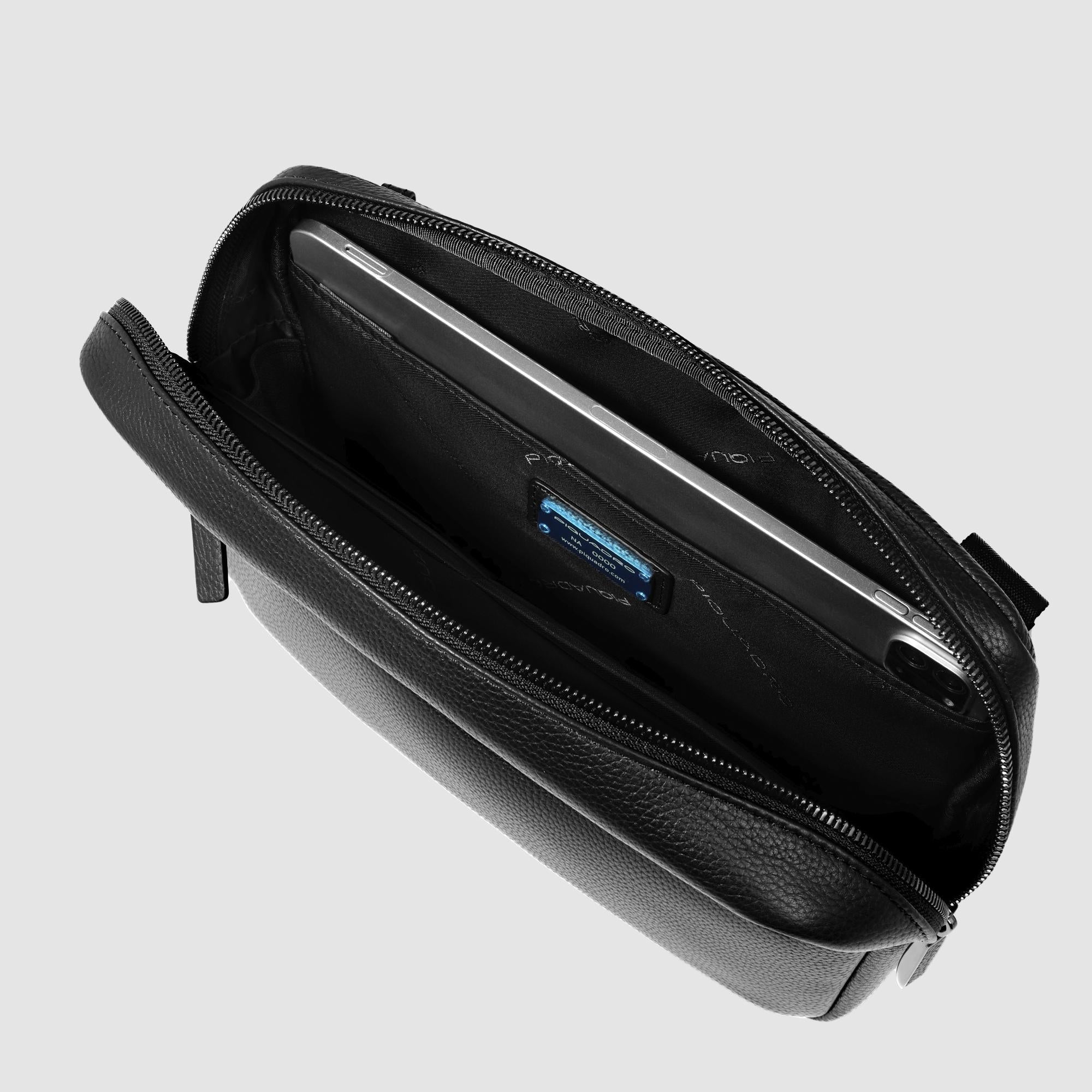 Piquadro Urban Herrentasche iPad Leder Schwarz