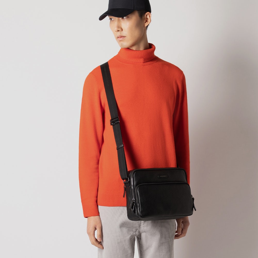 Piquadro Urban Herren Umhängetasche iPad Blau Leder