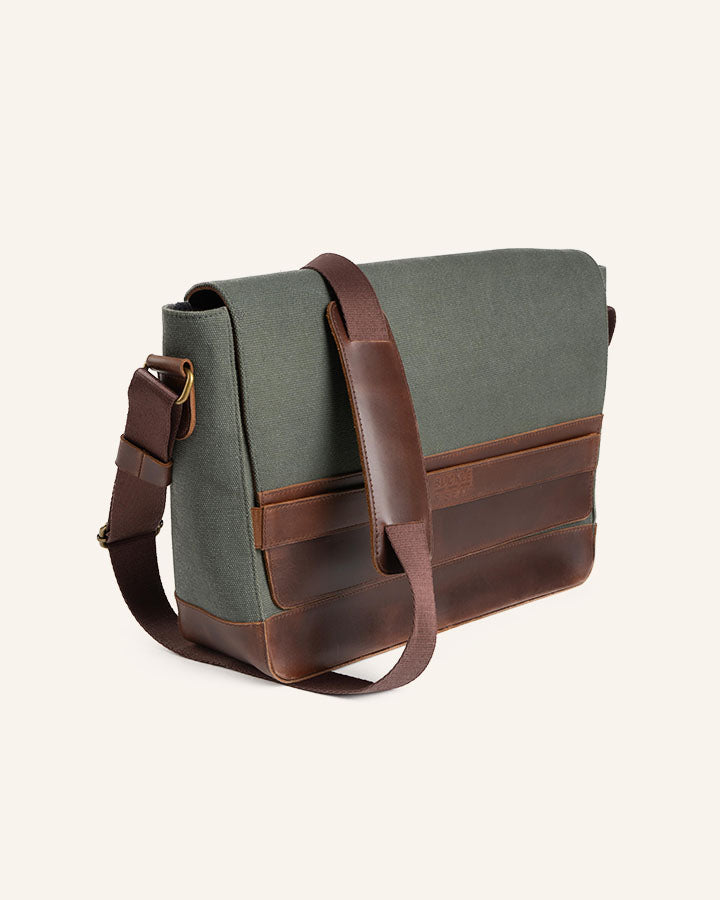 Buckle & Seam Times Messenger Bag Laptoptasche 15,6 Zoll Blau