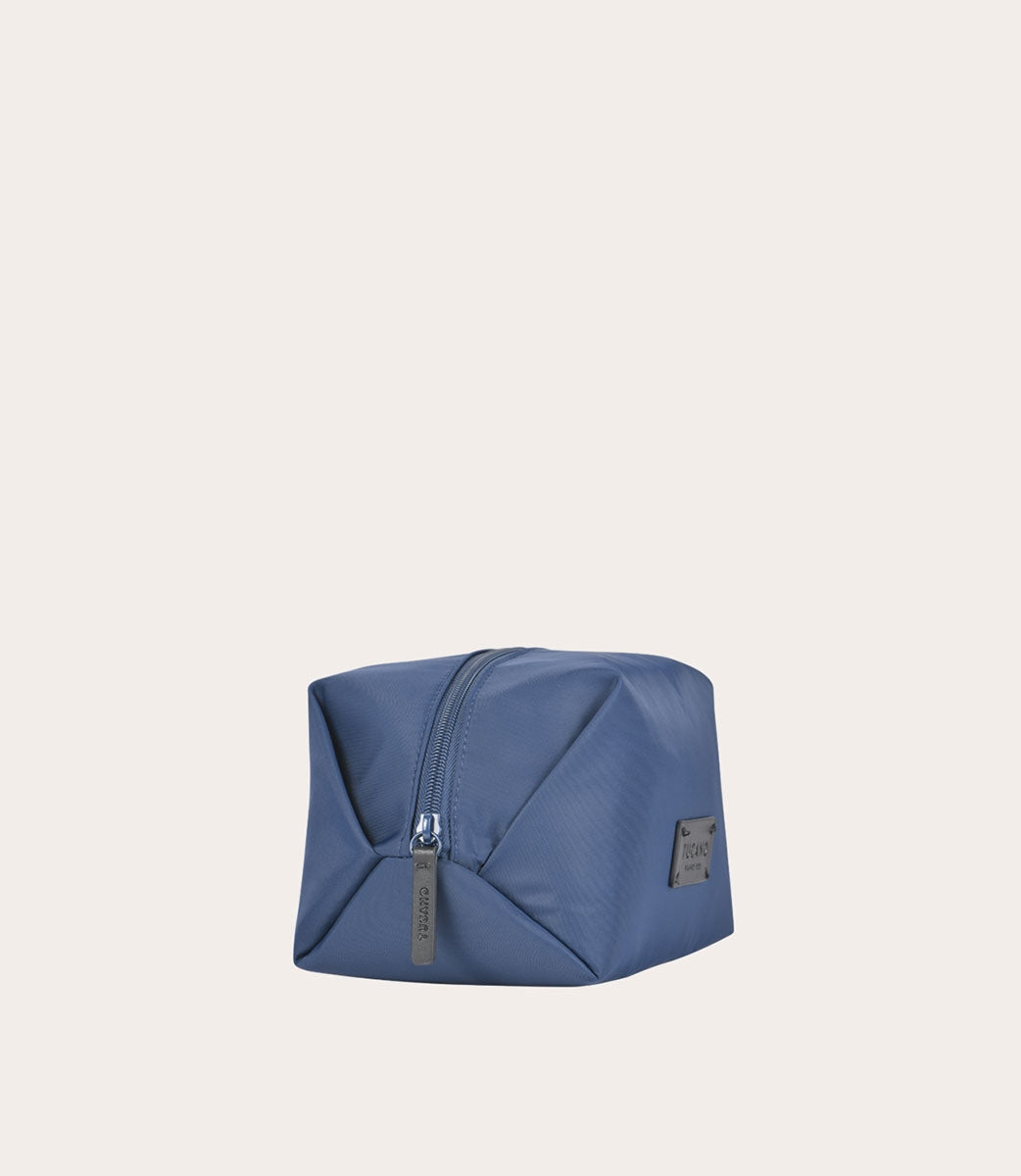 Tucano Fold Beauty Case Blau Recycling-Nylon Leder