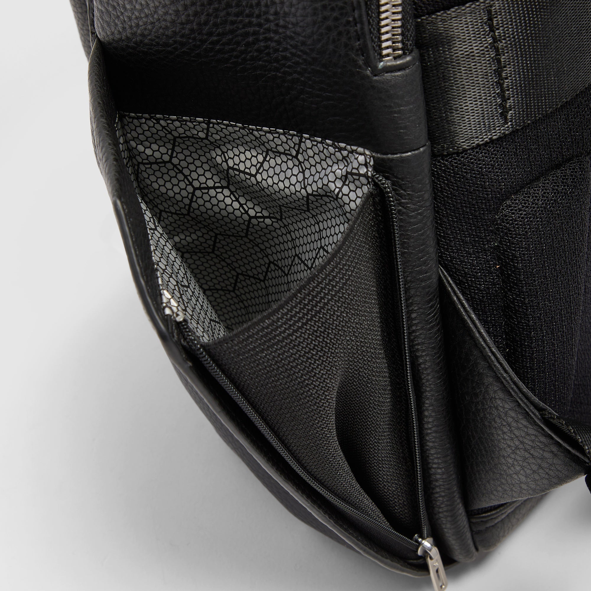 Piquadro Black Square Rucksack Leder 14 Zoll Schwarz