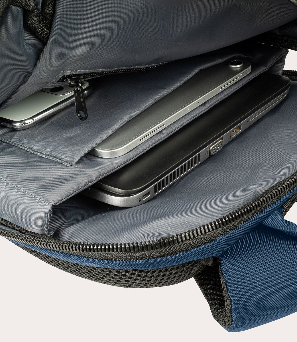 Tucano Suitcases Terras Laptoprucksack 15.6 Zoll Schwarz Business