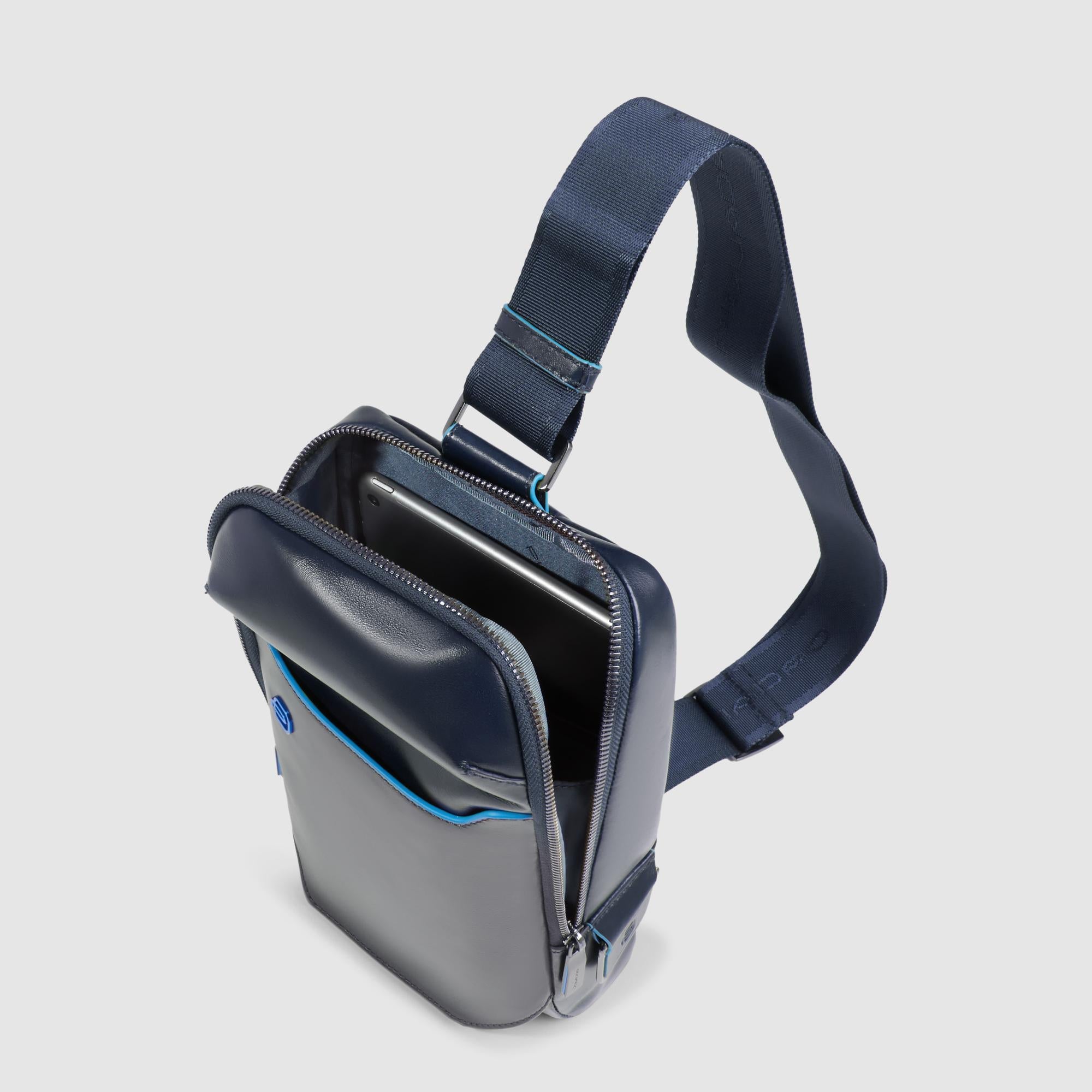 Piquadro Blue Square Monospalla Sling Leder schwarz Herren