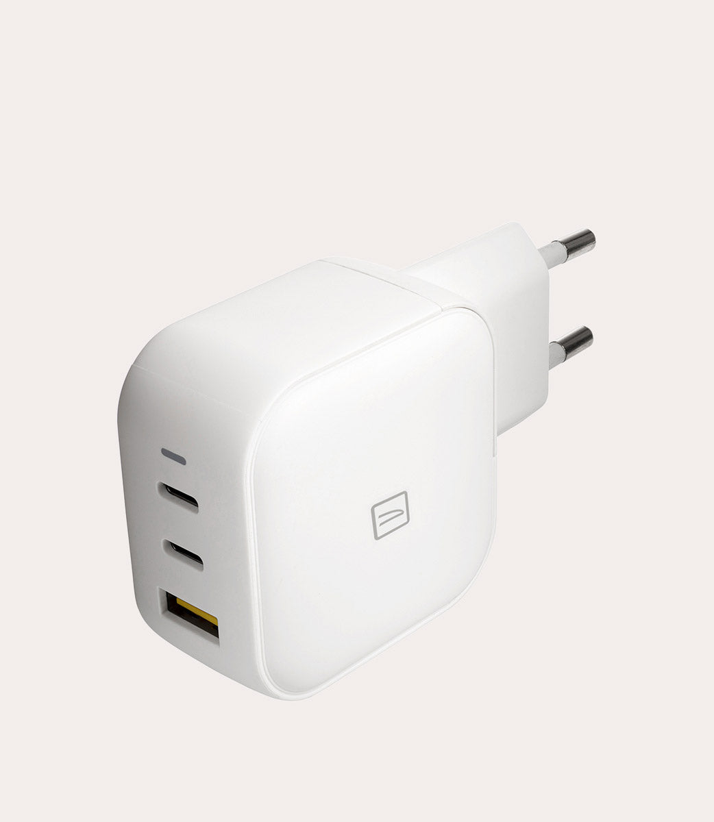 Tucano Chargers 65W USB GaN Ladegerät Weiß 3-Port PD