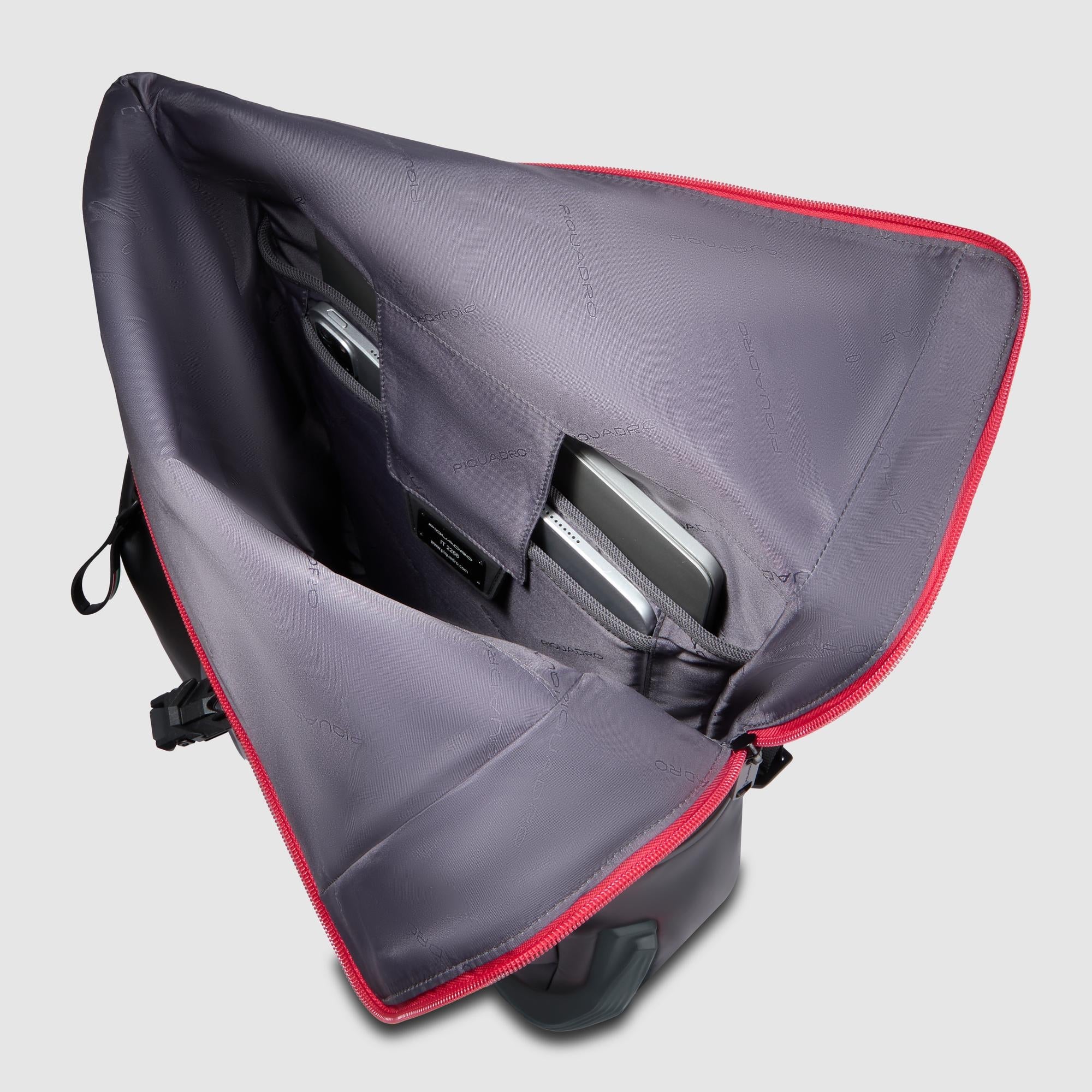 Piquadro x Ducati Rucksack 15,6 Zoll Roll-Top Schwarz