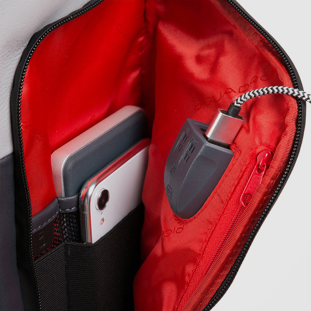 Piquadro PQ-Light Kabinentrolley Rucksack Schwarz