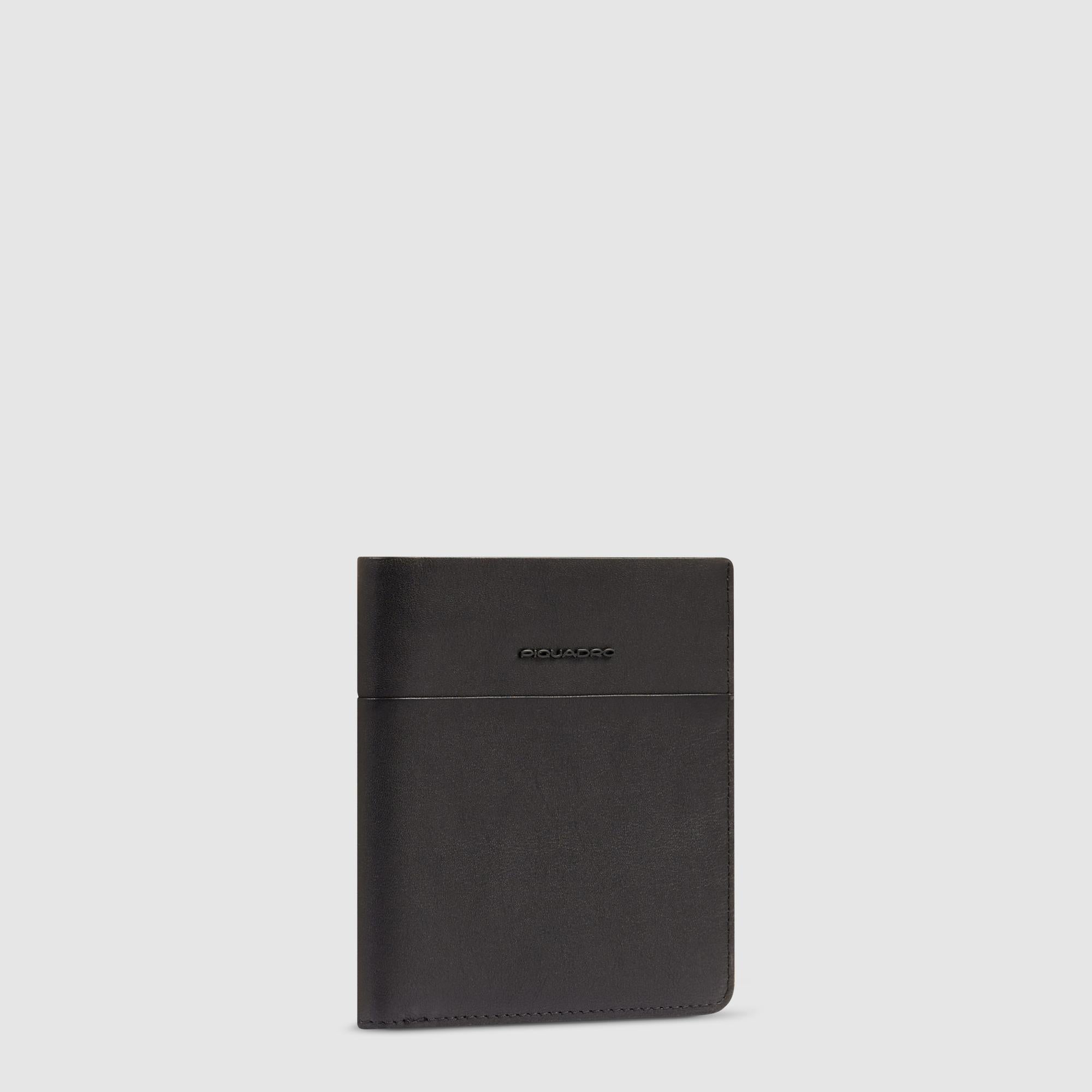 Piquadro Blue Square Reisepasshülle Leder Schwarz RFID