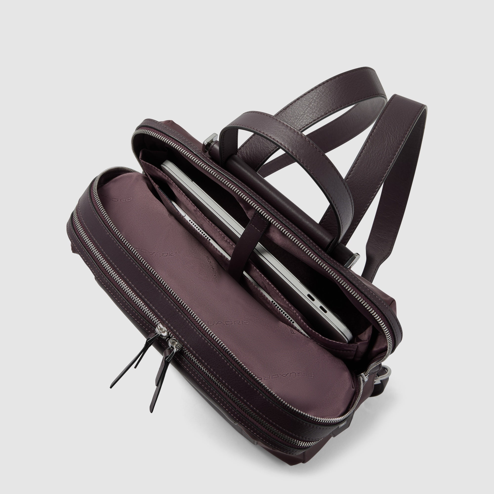 Piquadro Lyra Rucksack Damen 15,6 Zoll Schwarz Recycelt