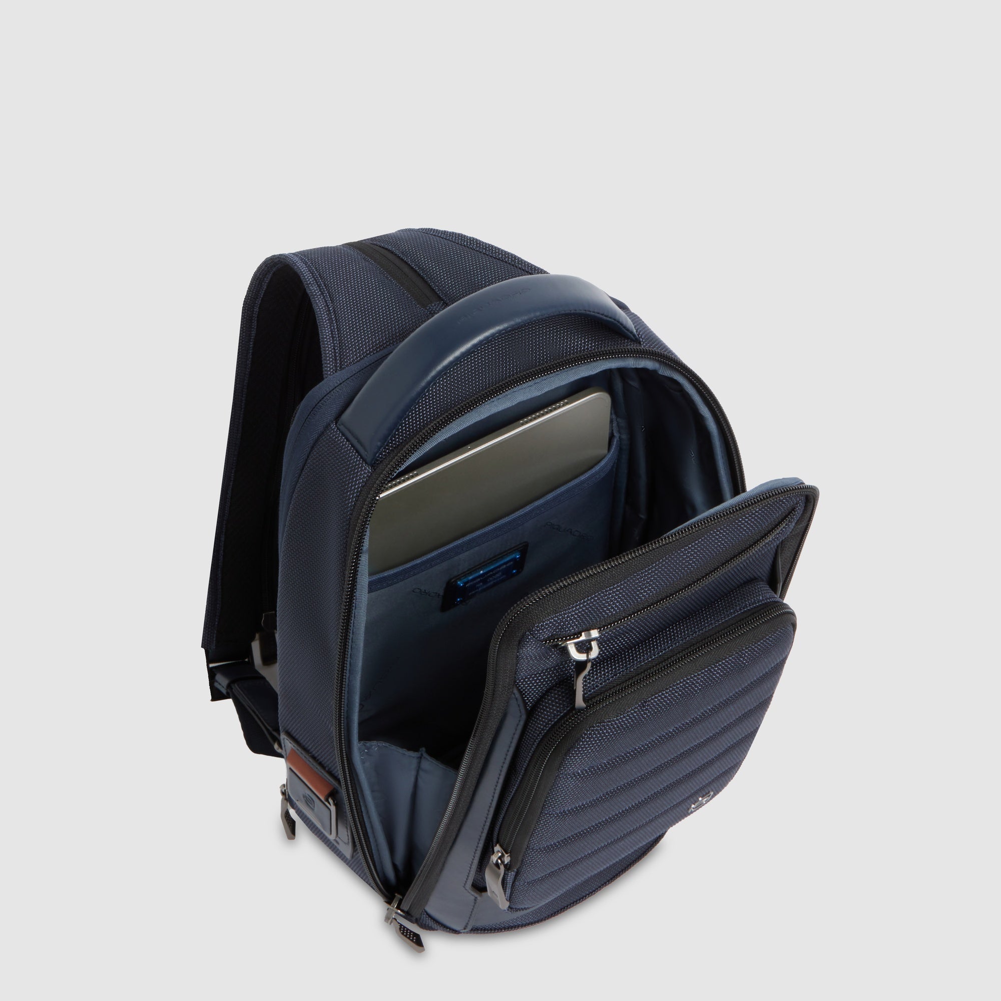 Piquadro Rover Sling Herren erweiterbar Blau für iPad