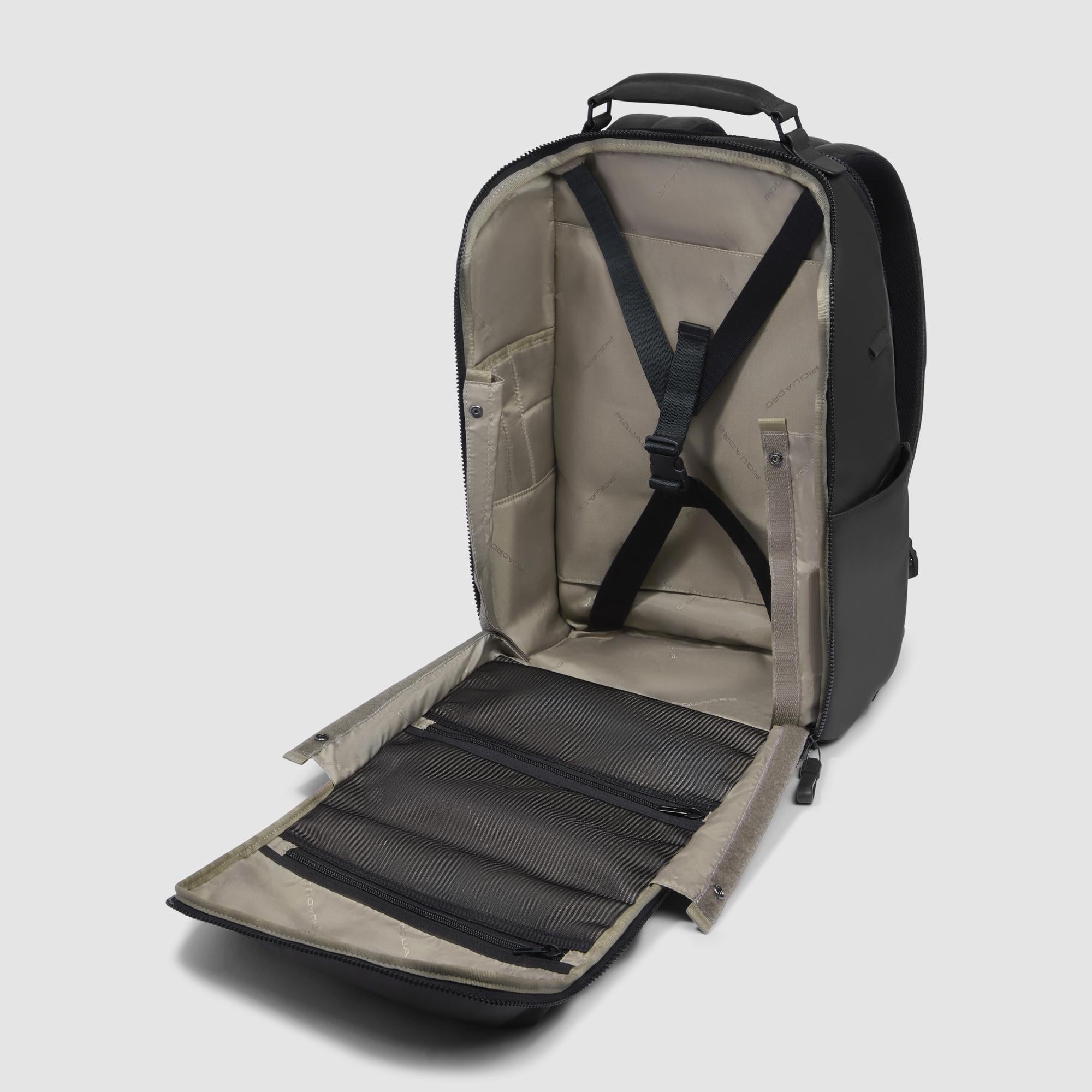 Piquadro Black Square Rucksack Leder Schwarz 15,6 Zoll