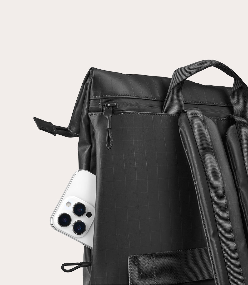 Tucano Fold Sign 15,6 Zoll Laptop-Rucksack Schwarz Ripstop