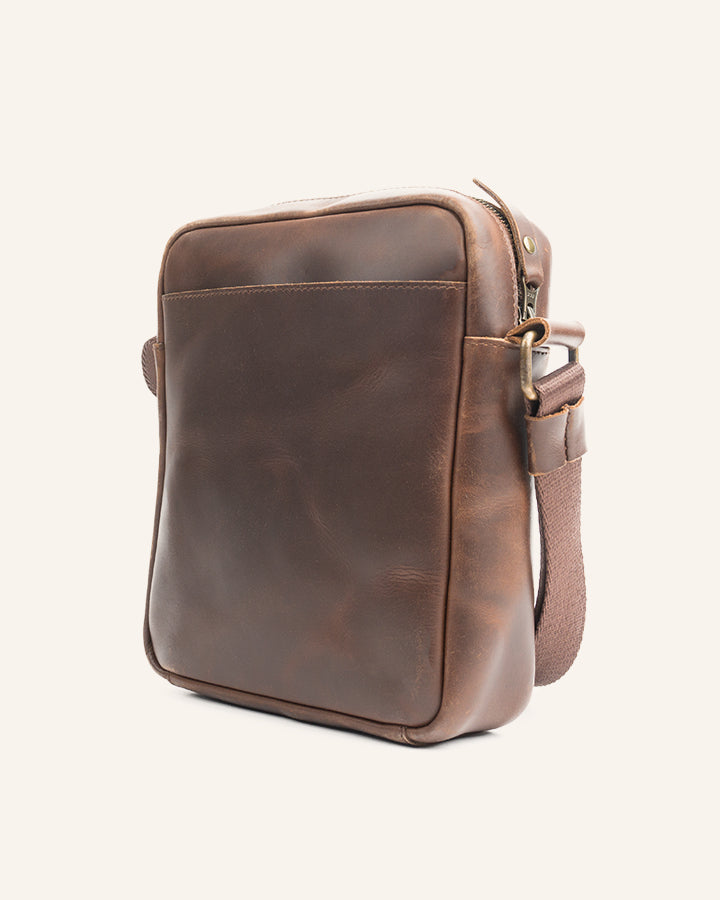 Buckle & Seam Collector Reporter Bag Umhängetasche Leder