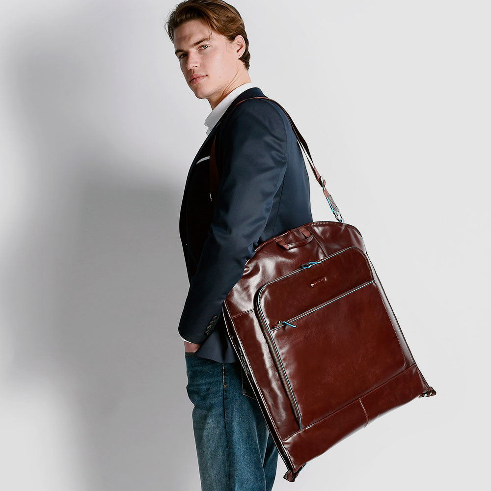 Piquadro Rover Kleidersack Leder Braun Anzugtasche