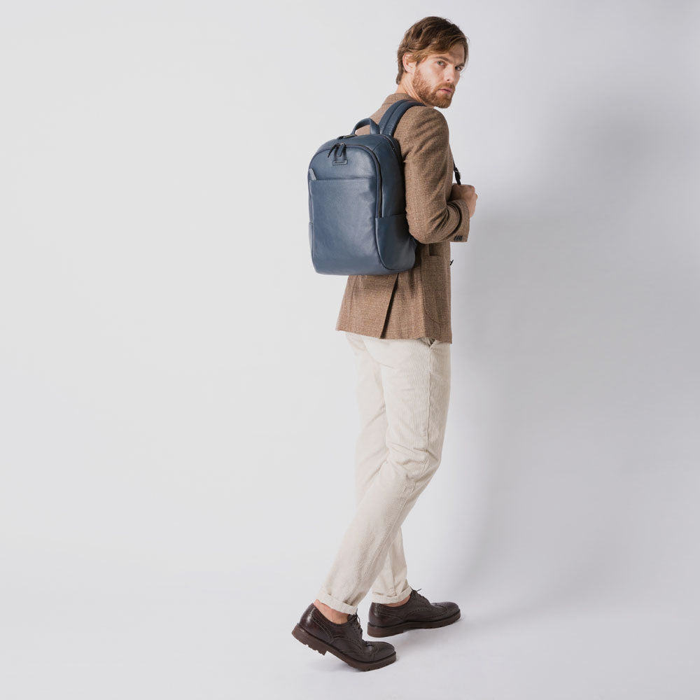 Piquadro Black Square Rucksack 14 Zoll Schwarz Leder klein