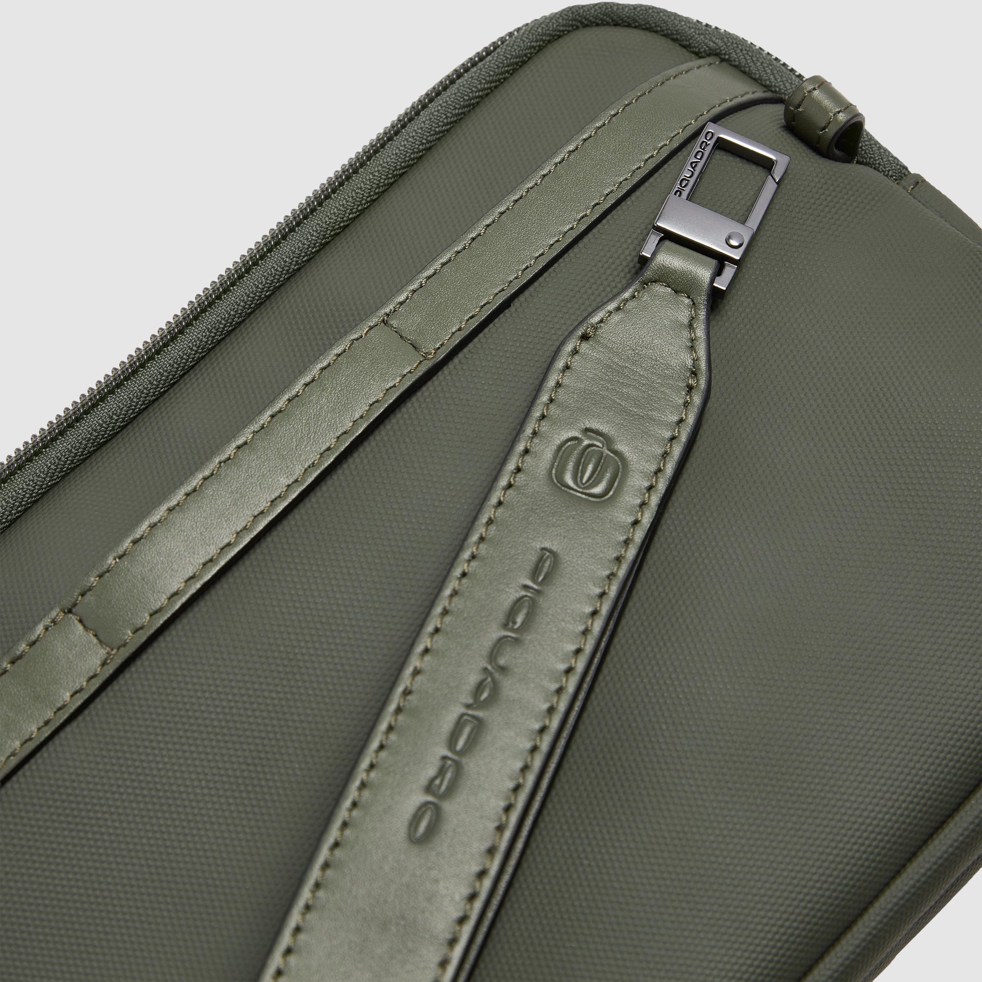 Piquadro Modus Pochette Herren schwarz 2 Fächer