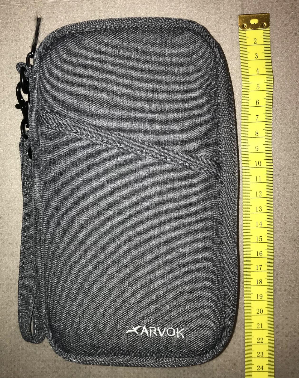Arvok Travel Accessories Reisepasstasche Schwarz RFID Oxford