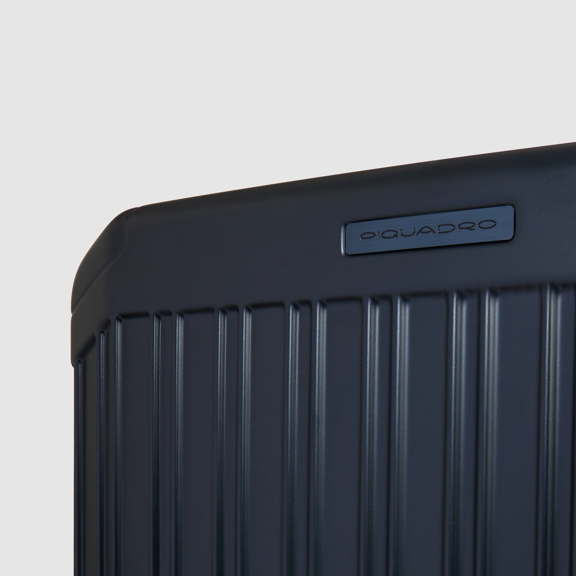 Piquadro PQLM XL Koffer hart blau erweiterbar 4 Rollen