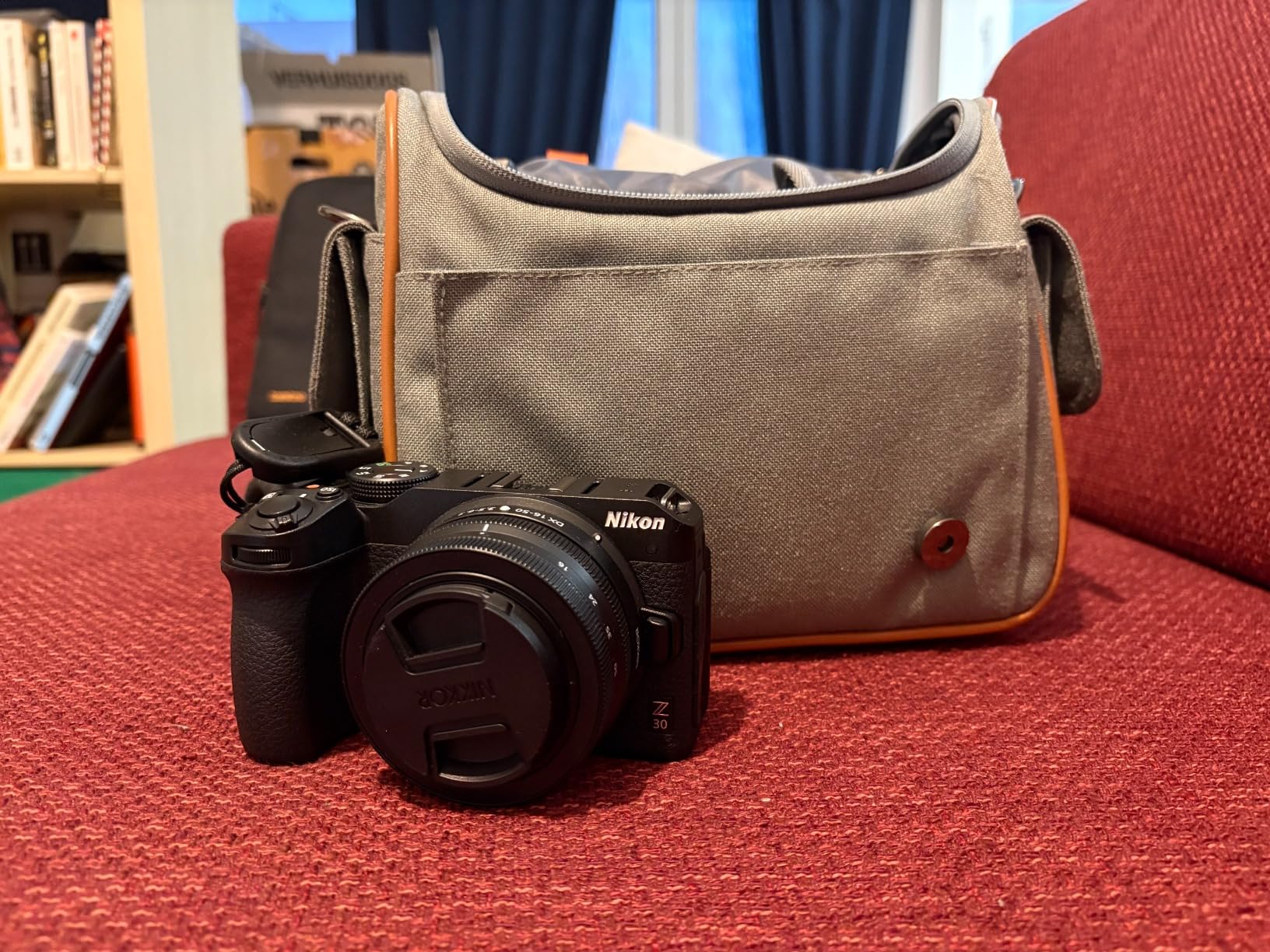 Pedea Vintage Kameratasche XL Schwarz DSLR Systemkamera Tasche