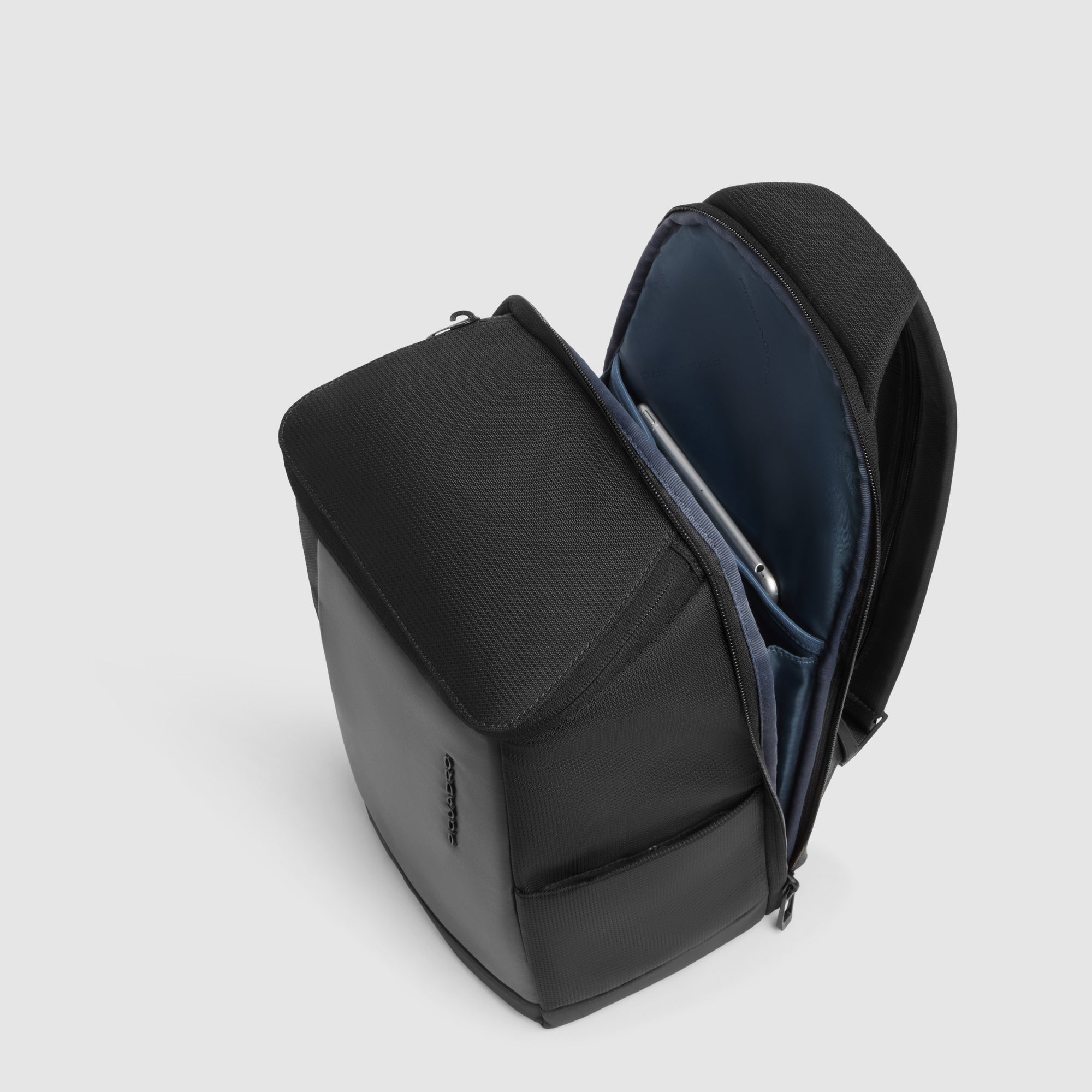 Piquadro Modus Umhängetasche schwarz Fingerprint iPad