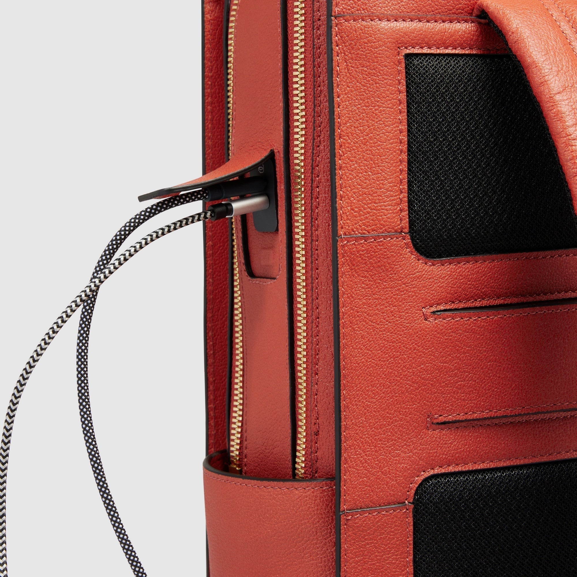 Piquadro Lyra Damenrucksack 15,6 Zoll schwarz RFID