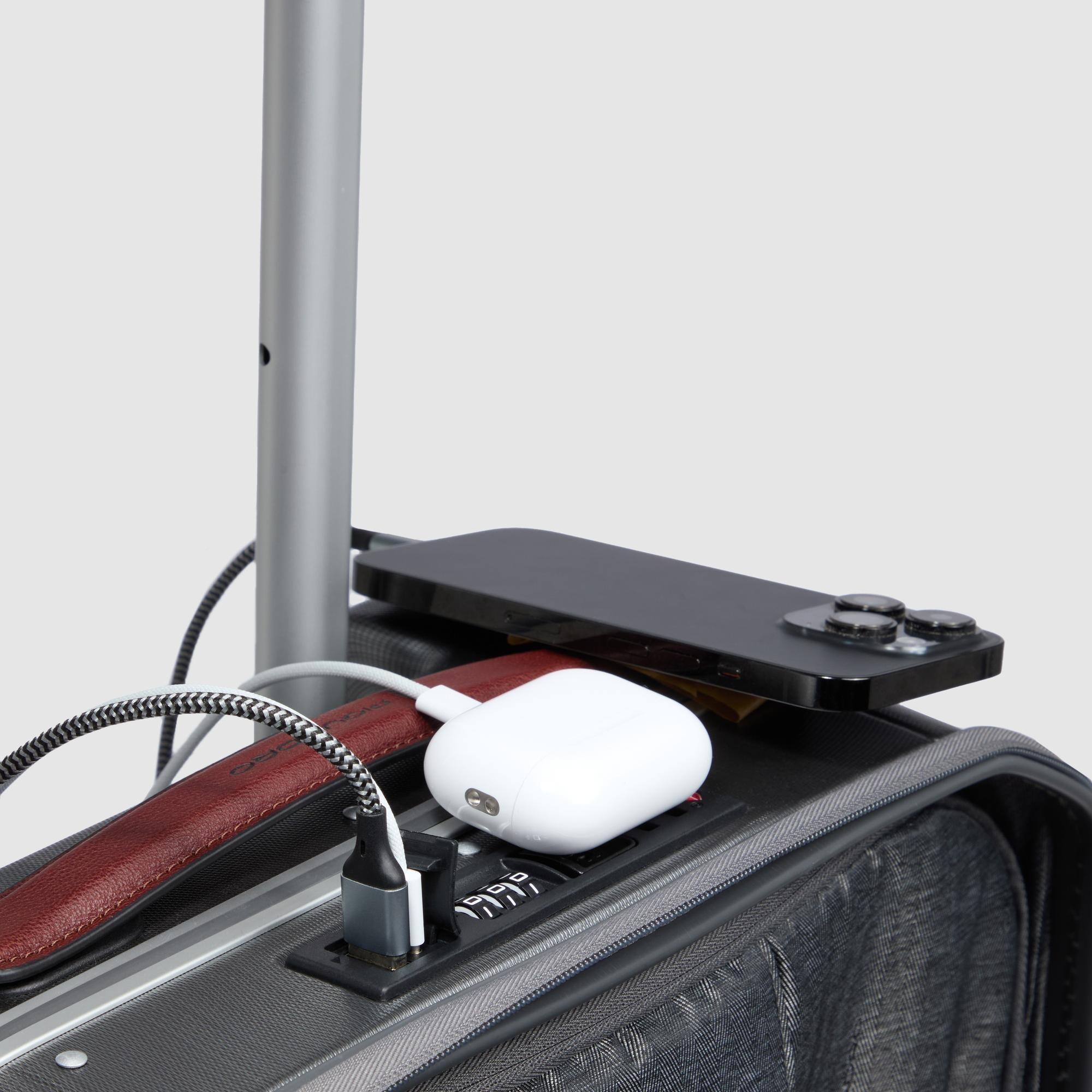 Piquadro PQ-Light Trolley Kabine 17,3 Zoll 4 Rollen
