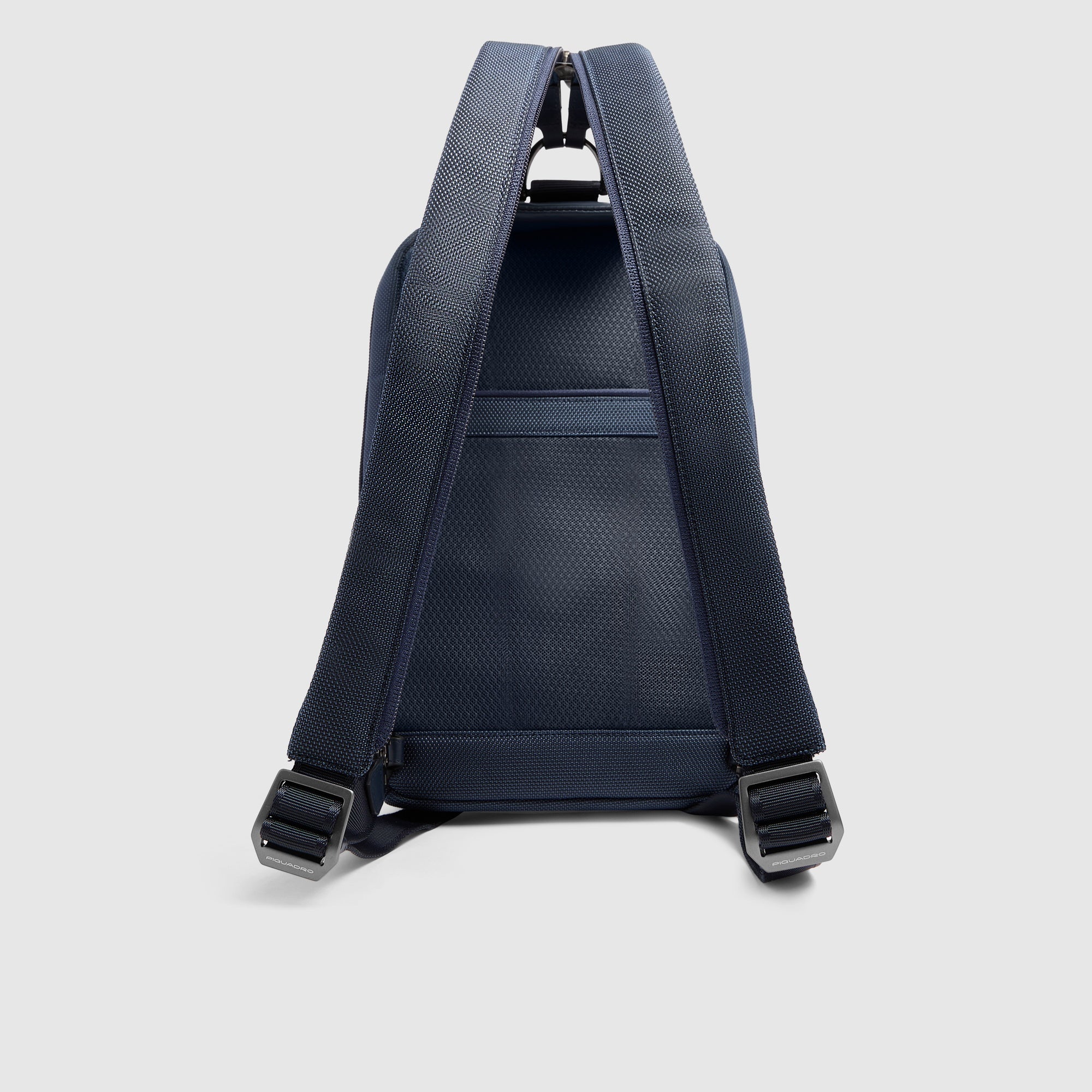 Piquadro Corner 2.0 Monospalla Sling-Rucksack Schwarz recycelt
