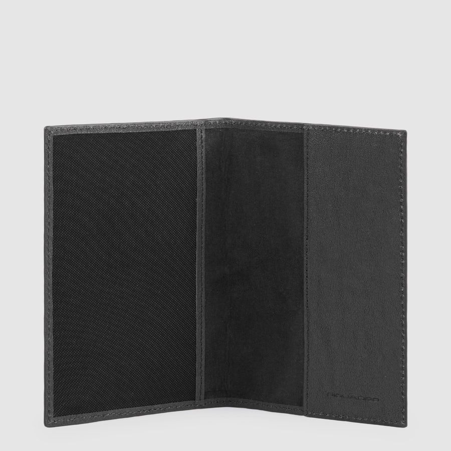 Piquadro Blue Square Reisepasshülle schwarz Leder Passetui