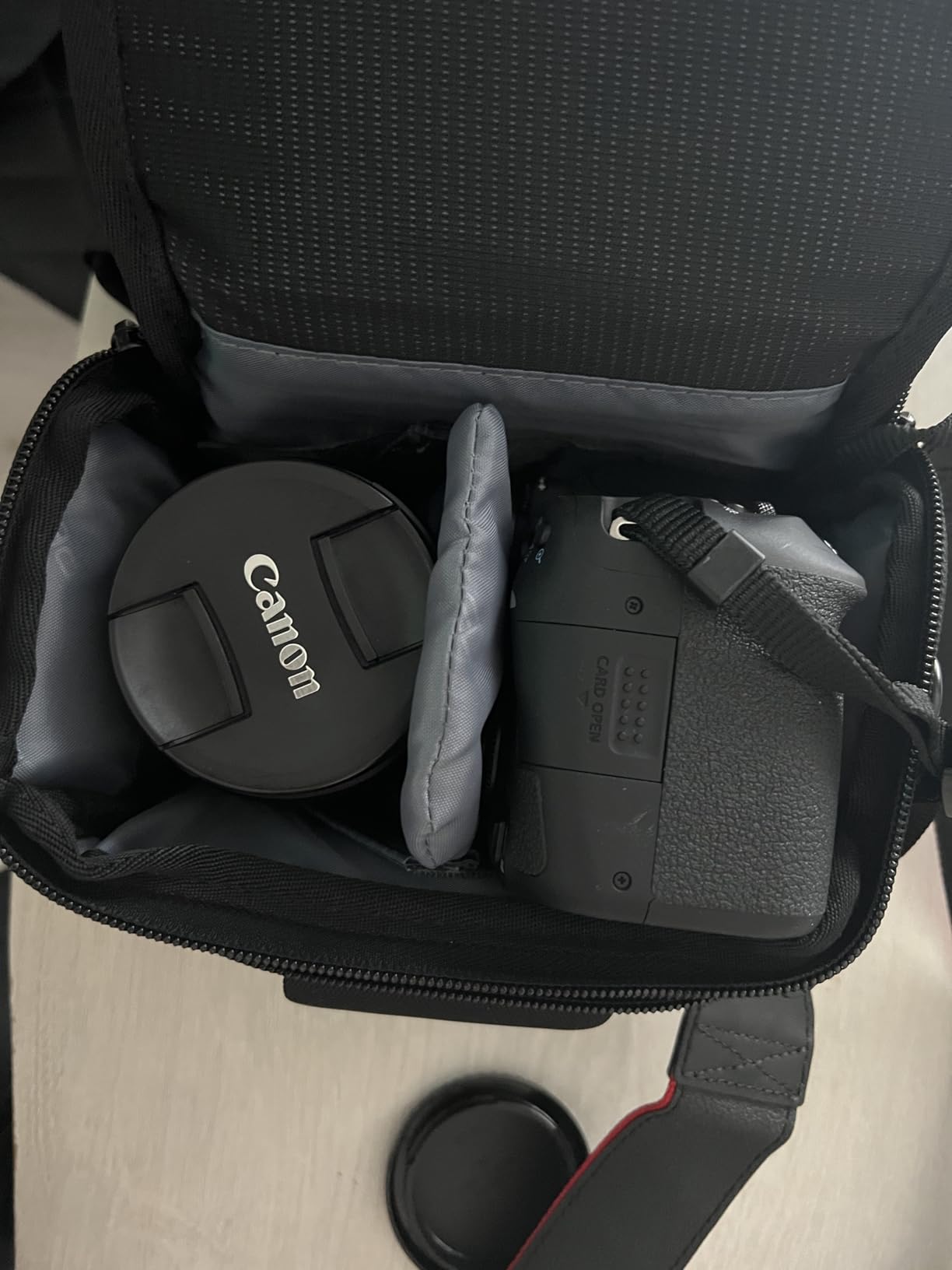 Pedea Guard Kameratasche Schwarz Messenger