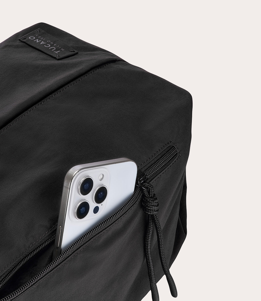Tucano Agile Crossbody Large Umhängetasche Schwarz