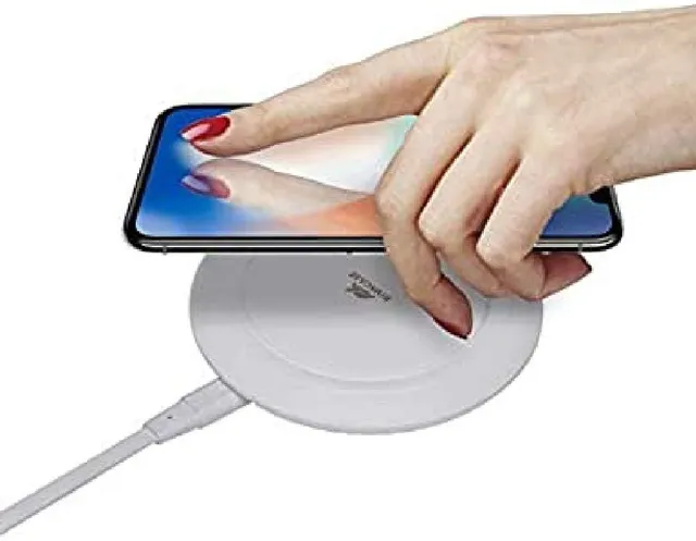 RIVACASE RIVAPOWER VA4913 USB-Ladegerät Weiß universal
