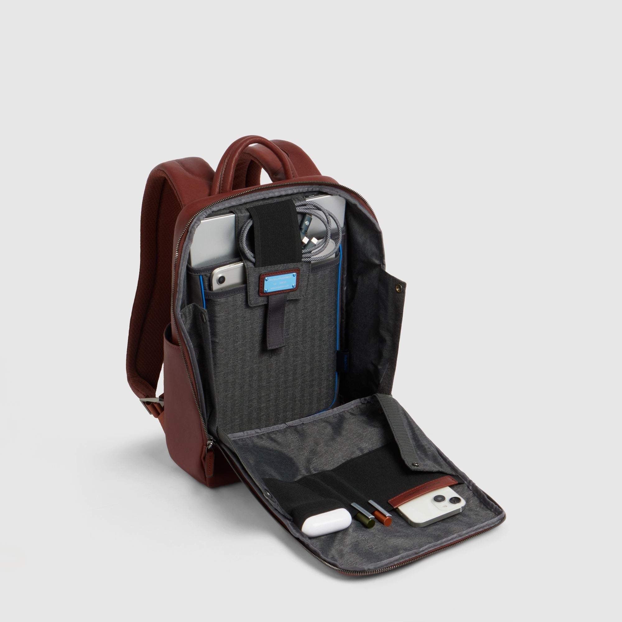 Piquadro Blue Square Reise-Rucksack 13 Zoll Cognac