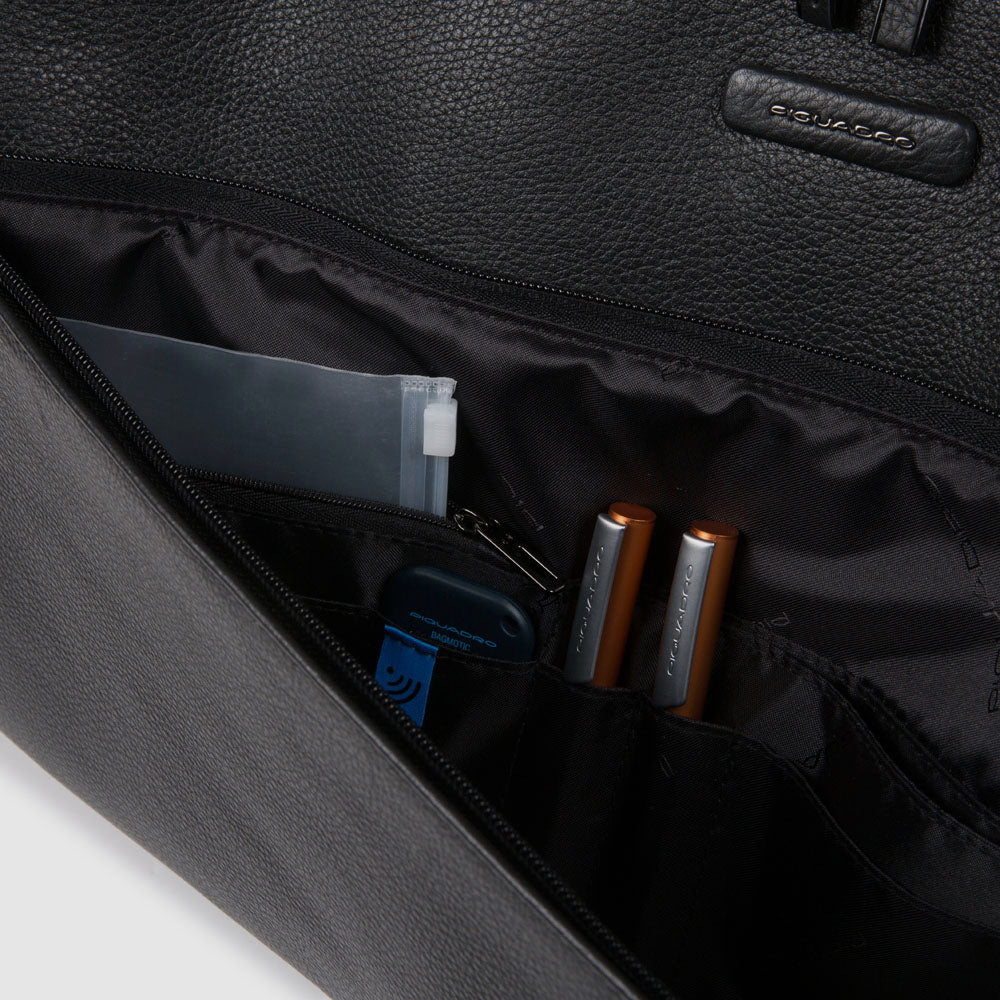 Piquadro Rover Kleidersack Leder Schwarz Anzugtasche Reise