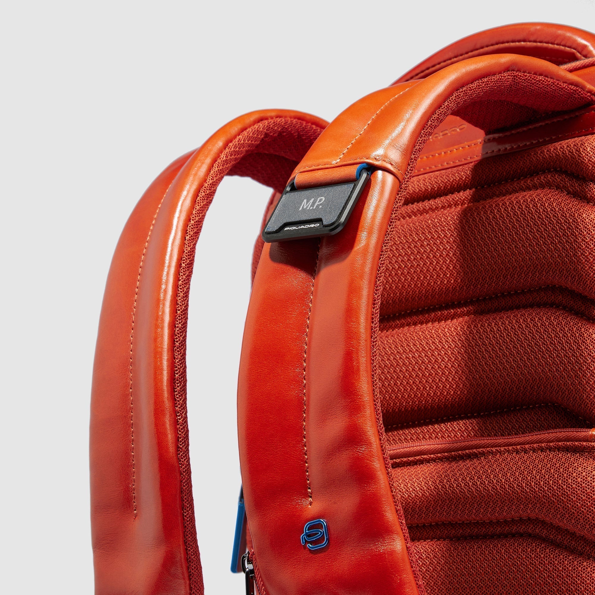 Piquadro Blue Square Rucksack 15,6 Zoll Leder RFID