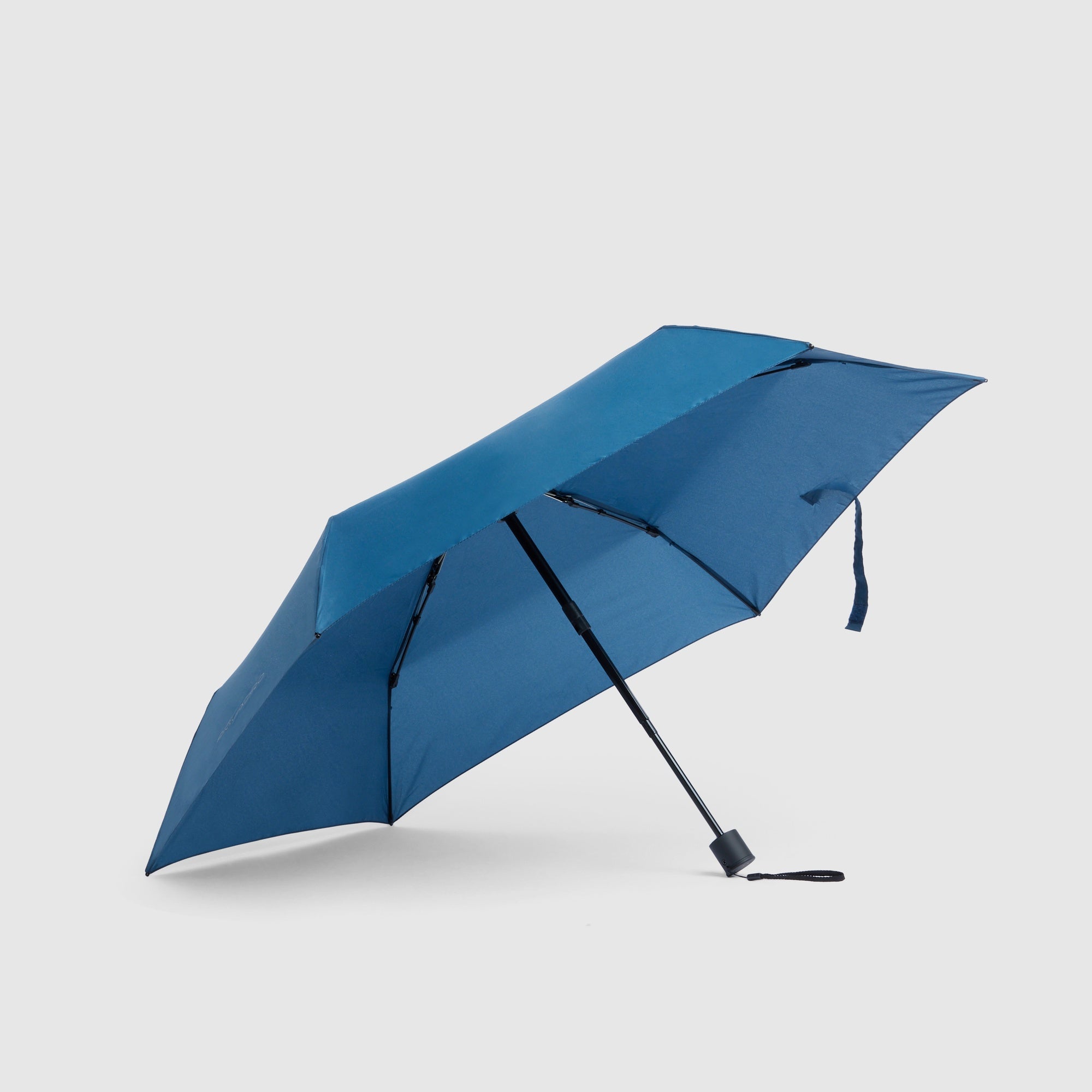 Piquadro Corner 2.0 Regenschirm automatisch schwarz winddicht