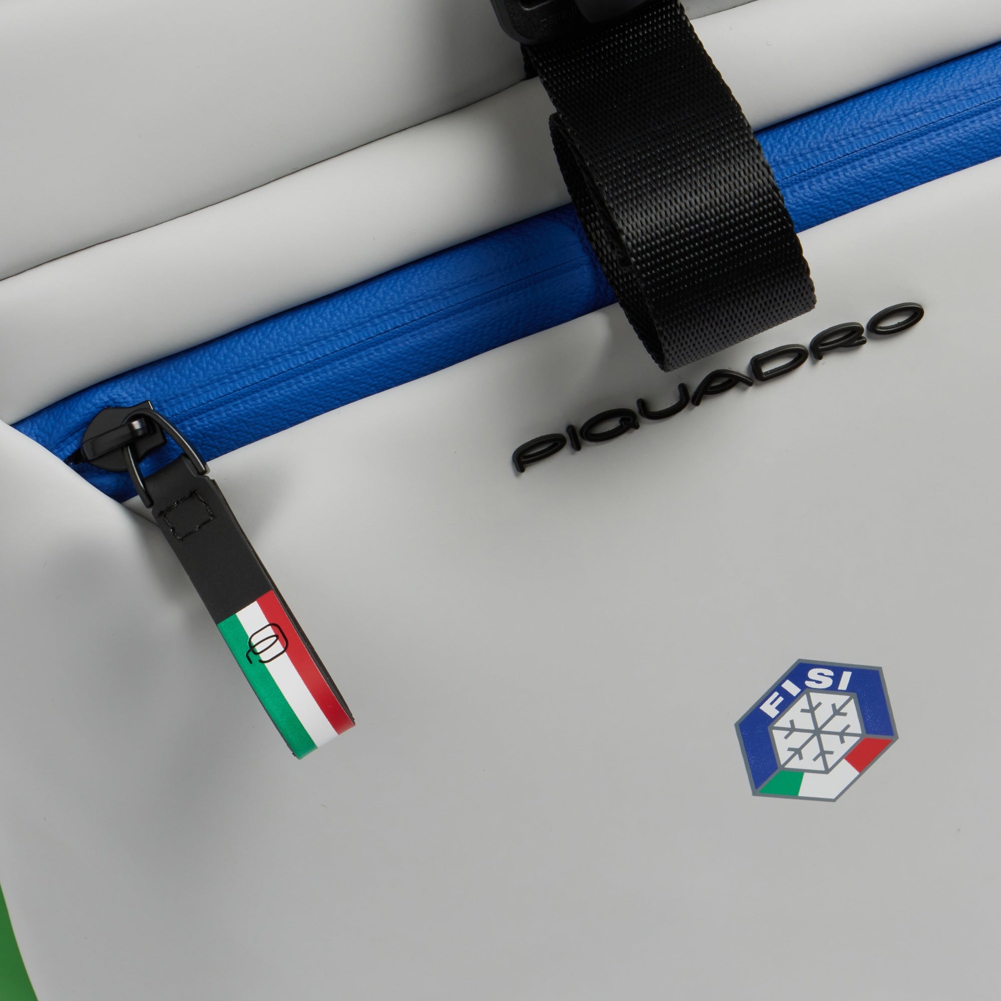 Piquadro Corner 2.0 Roll-Top Rucksack FISI Braun Laptopfach