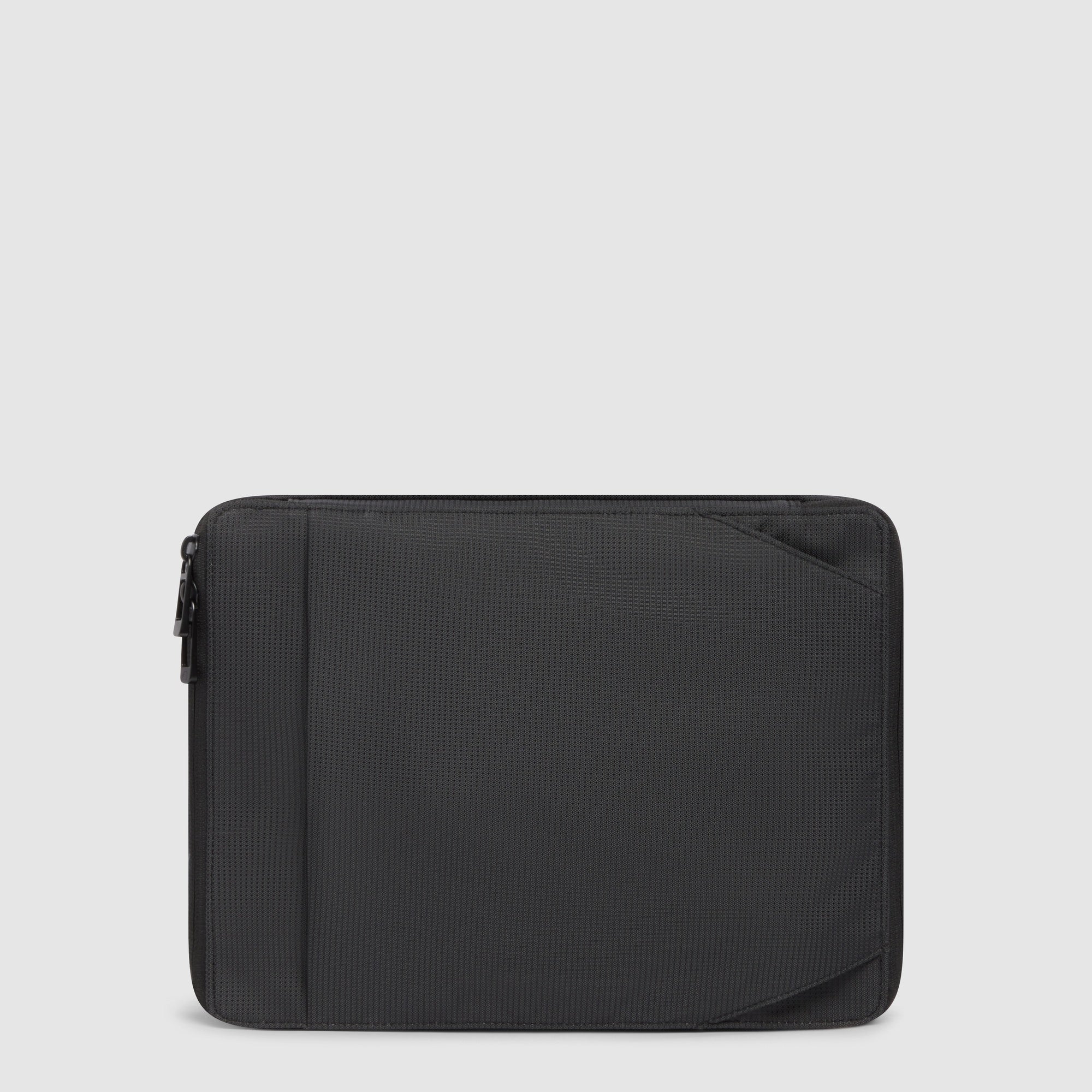 Piquadro Corner 2.0 Modulare iPad-Hülle schwarz Recyclingstoff