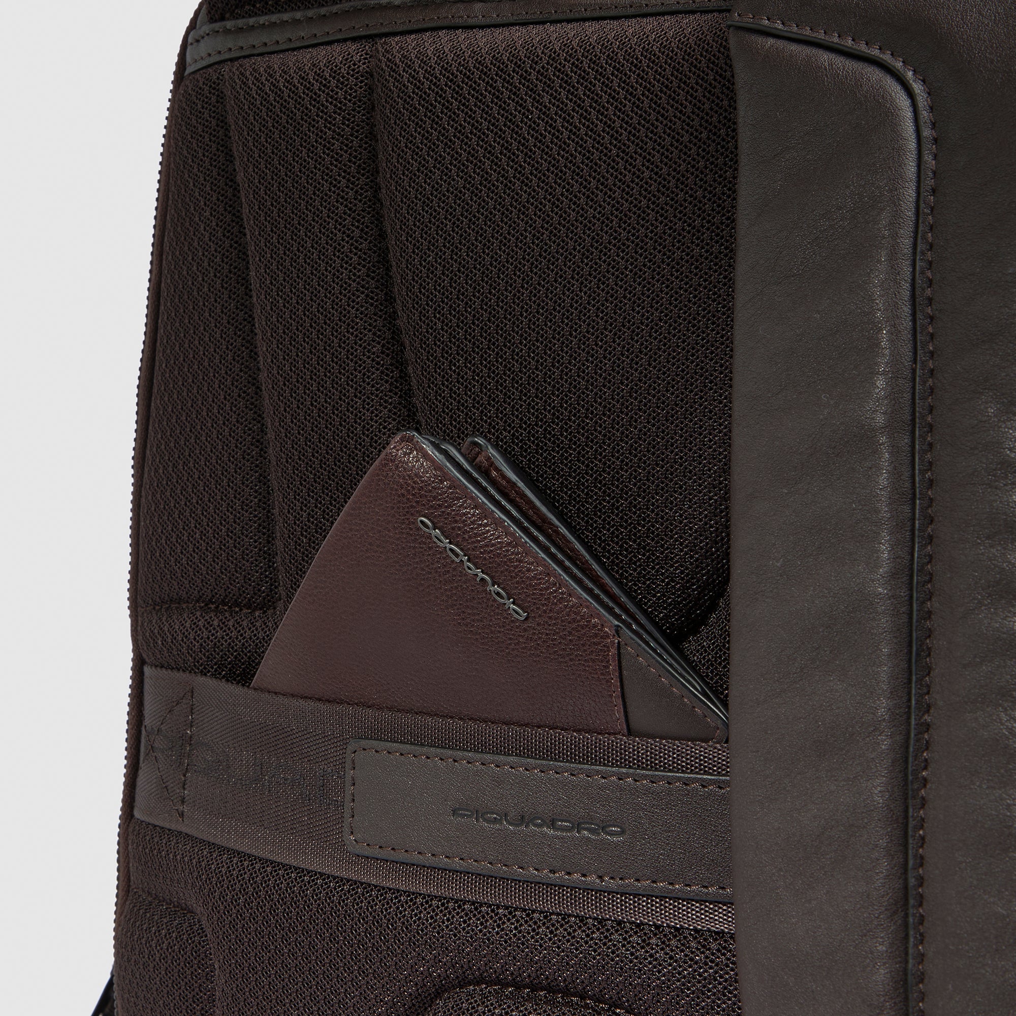 Piquadro Blue Square Rucksack 15,6 Zoll schwarz Leder