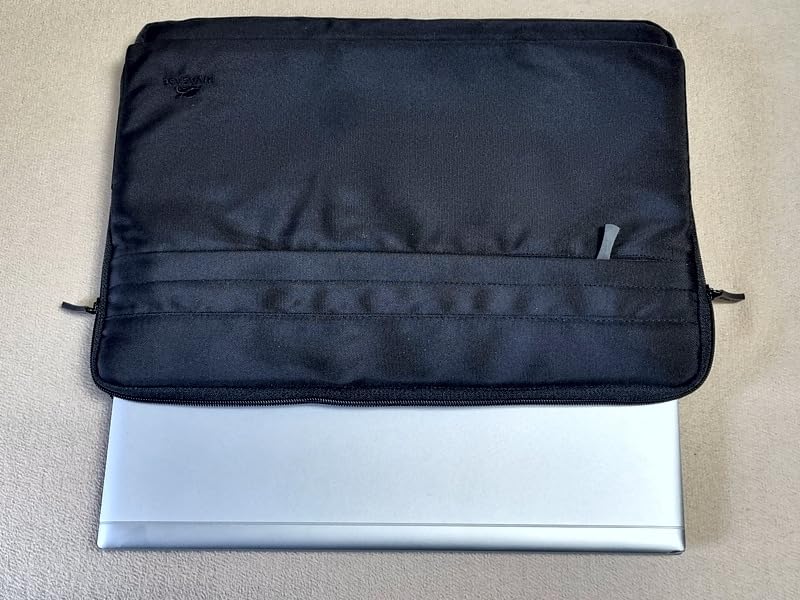 RIVACASE Antishock Laptoptasche 14 Zoll Schwarz