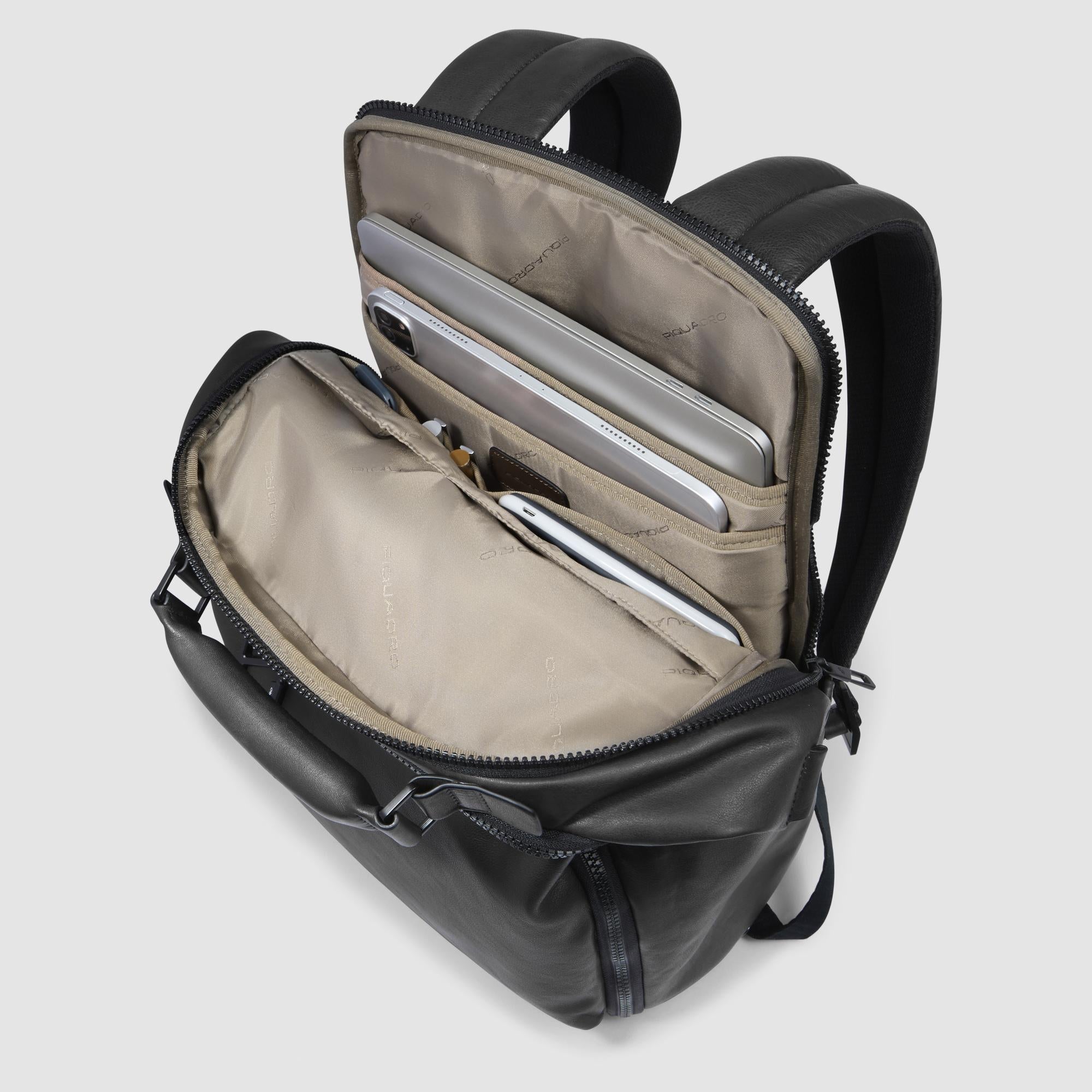 Piquadro Black Square Rucksack Leder Schwarz 15,6 Zoll