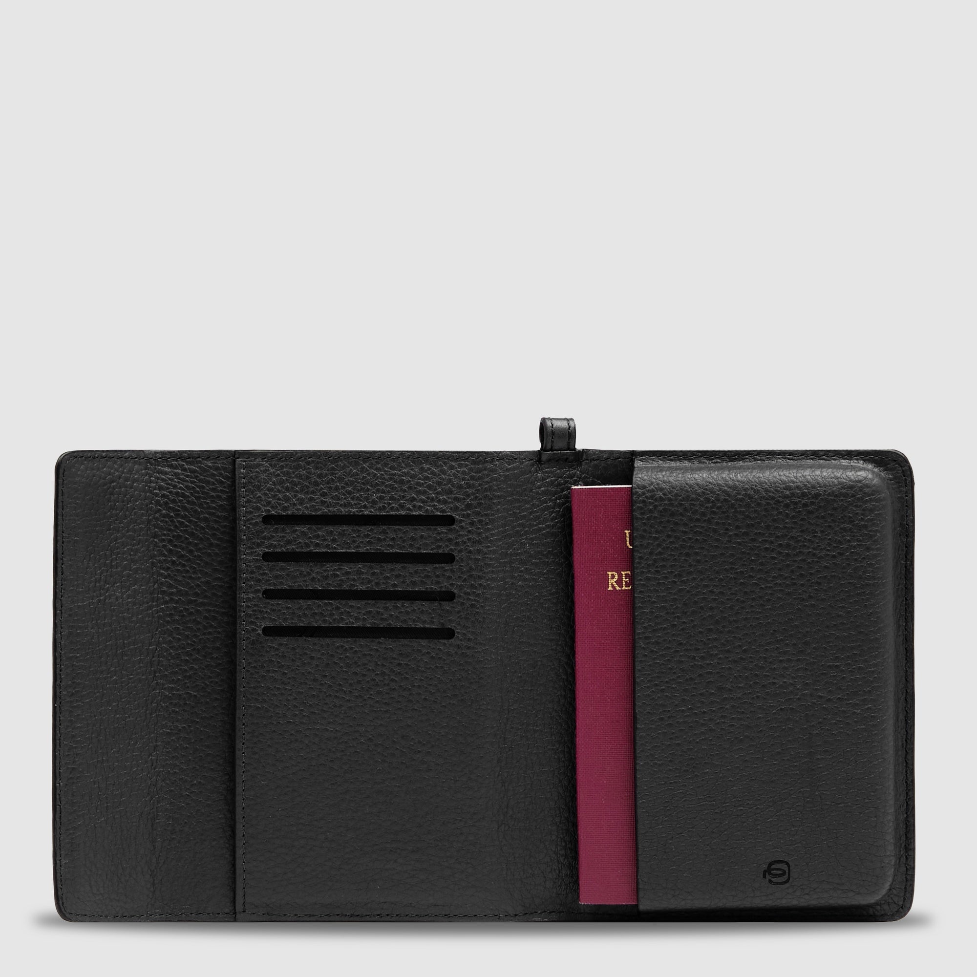 Piquadro Blue Square Reisepasshülle Leder schwarz Modus