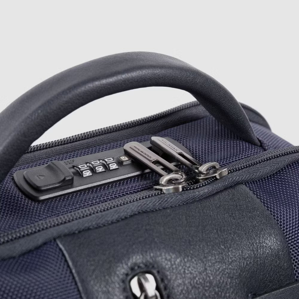 Piquadro Rover Laptop-Rucksack 15,6 Zoll Schwarz Fast-Check