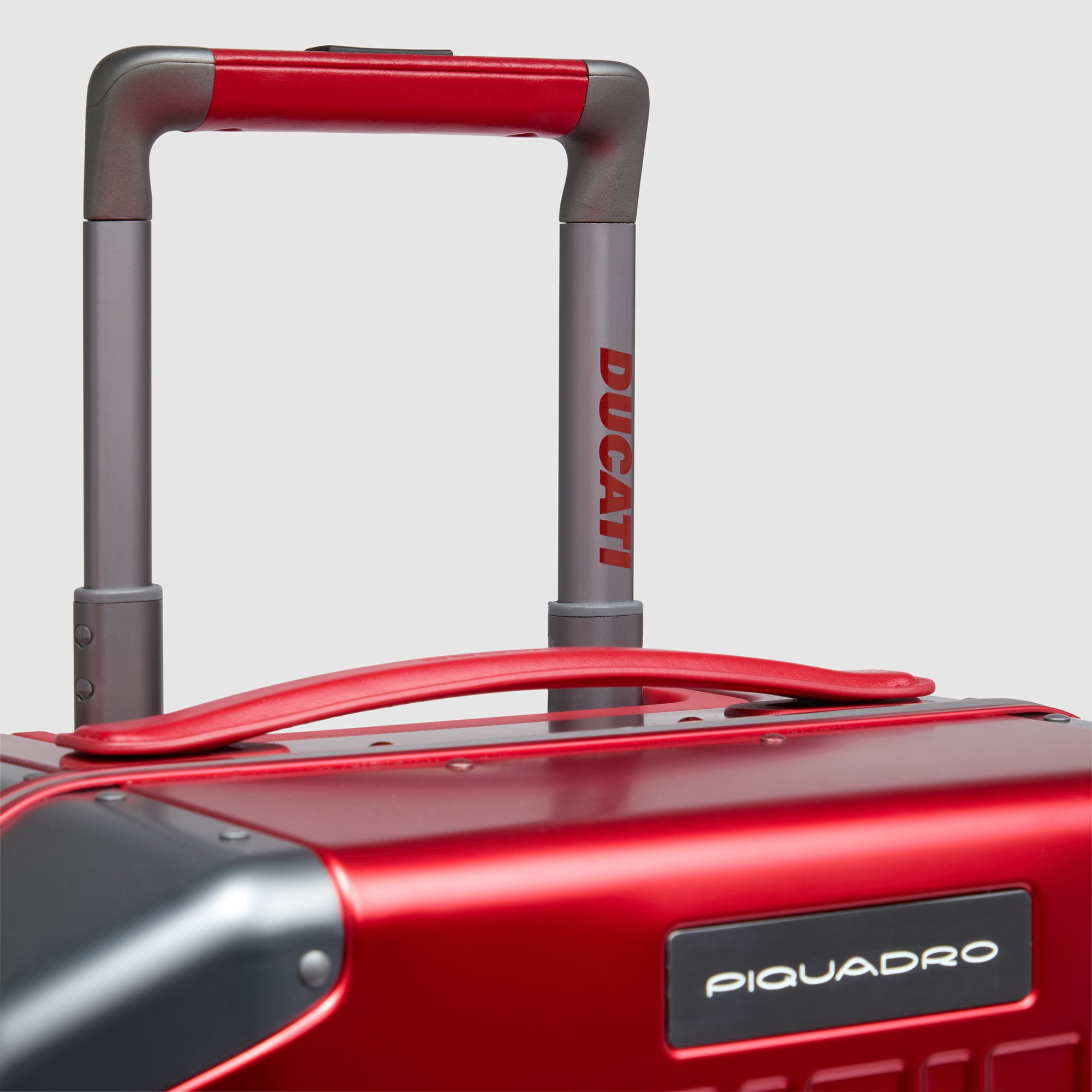 Piquadro Ducati Kabinentrolley Alu Rot 4 Rollen Handgepäck