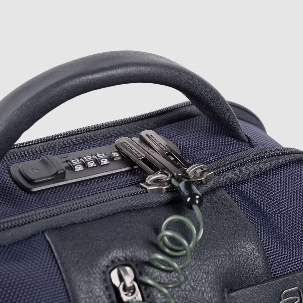 Piquadro Rover Laptop-Rucksack 15,6 Zoll Schwarz Fast-Check