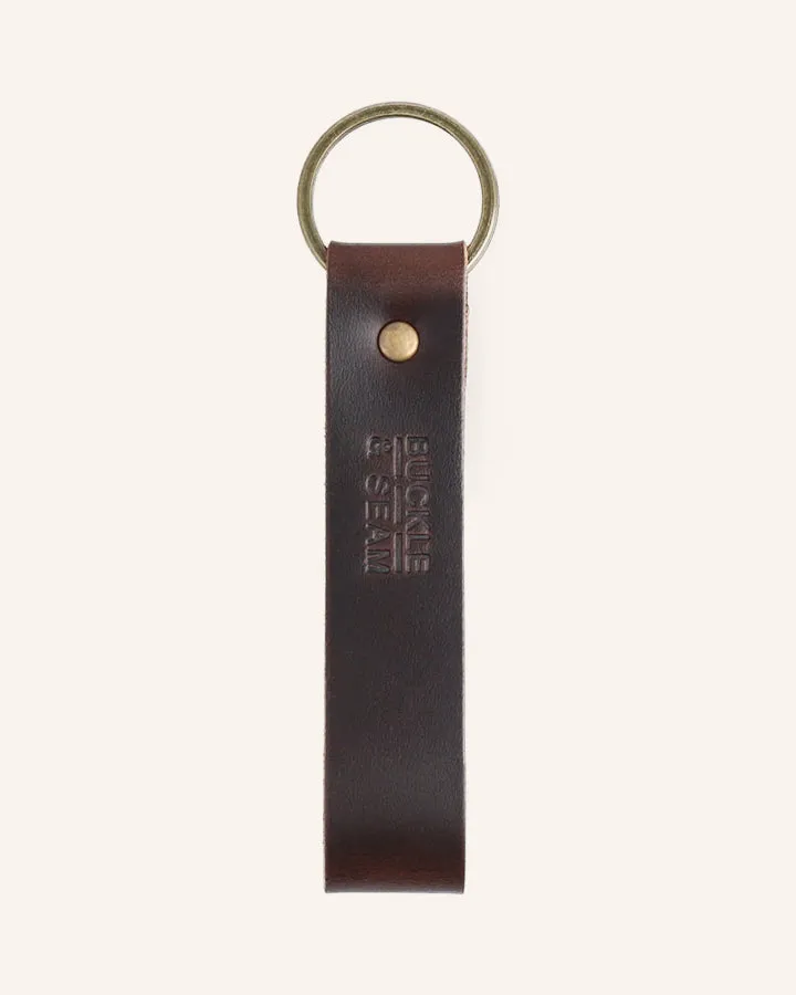 Buckle & Seam Soan Leder Schlüsselanhänger Gravur Gold