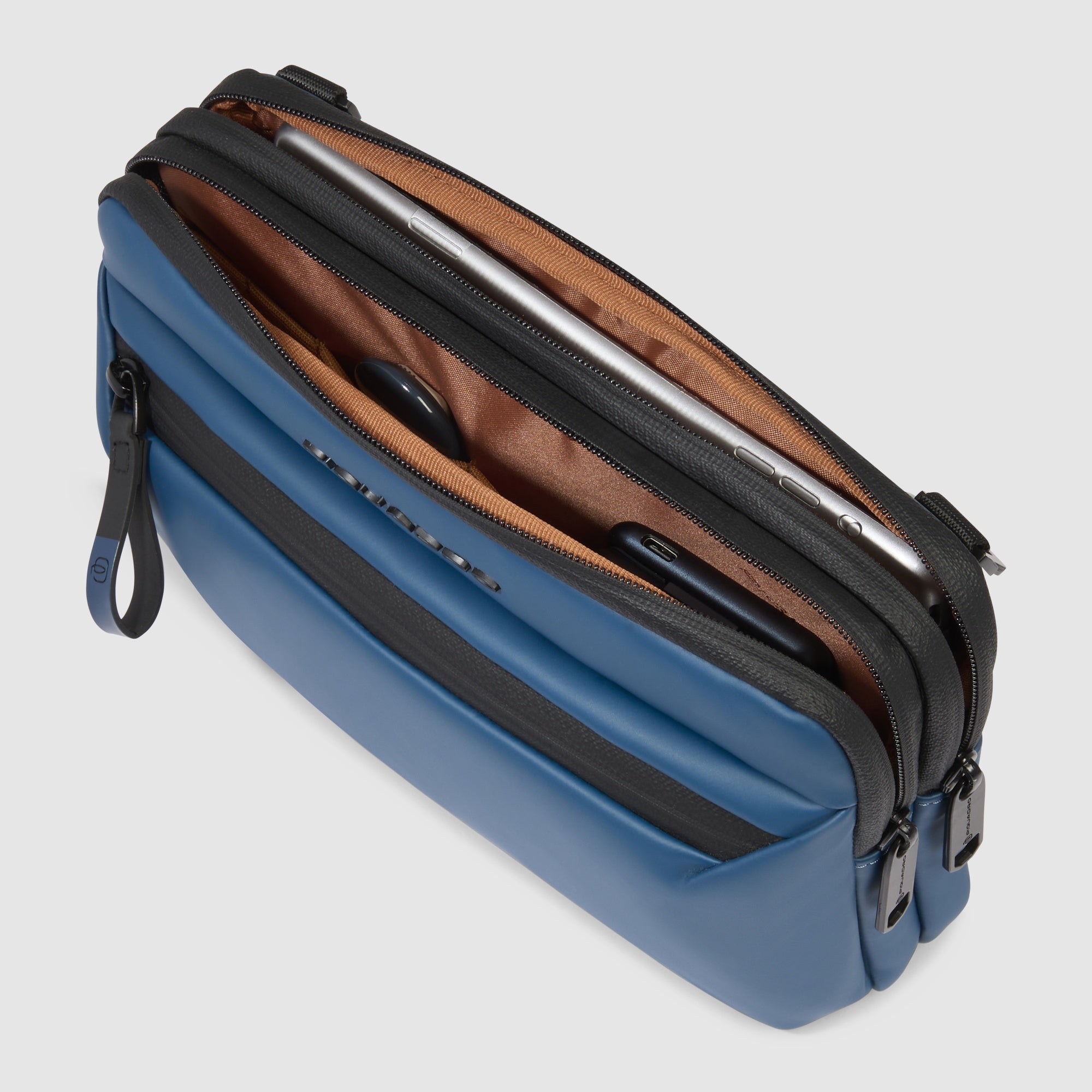 Piquadro Corner 2.0 Pochette iPad mini Blau wasserabweisend