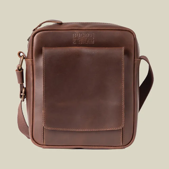 Buckle & Seam Collector Reporter Bag Umhängetasche Leder