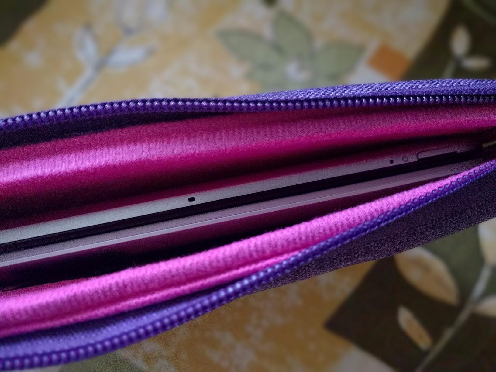 Pedea Tablet 9-11 Zoll Tasche Sleeve grau mit Zubehörfach