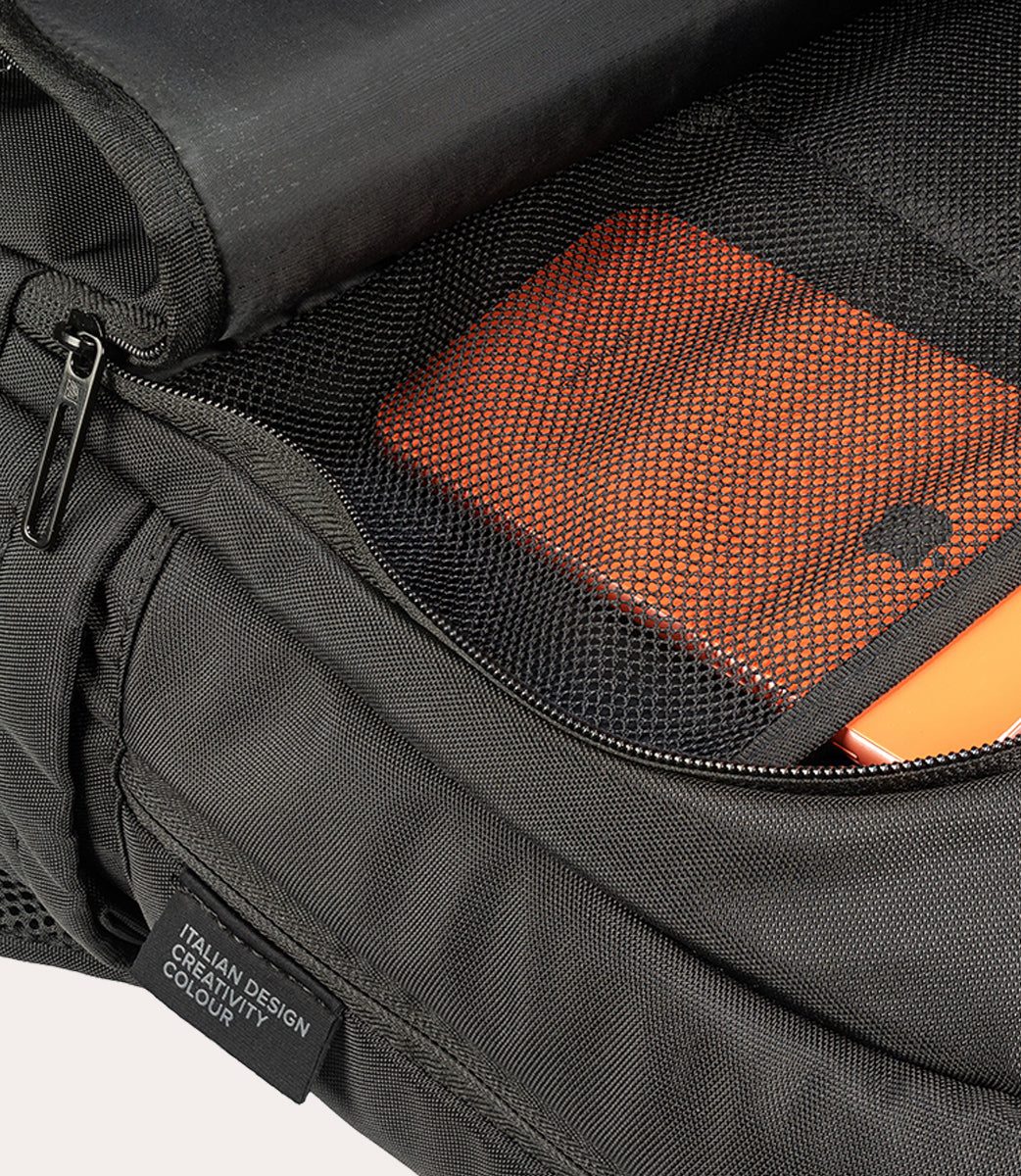 Tucano Forte 15 Rucksack schwarz 15,6 Zoll MacBook