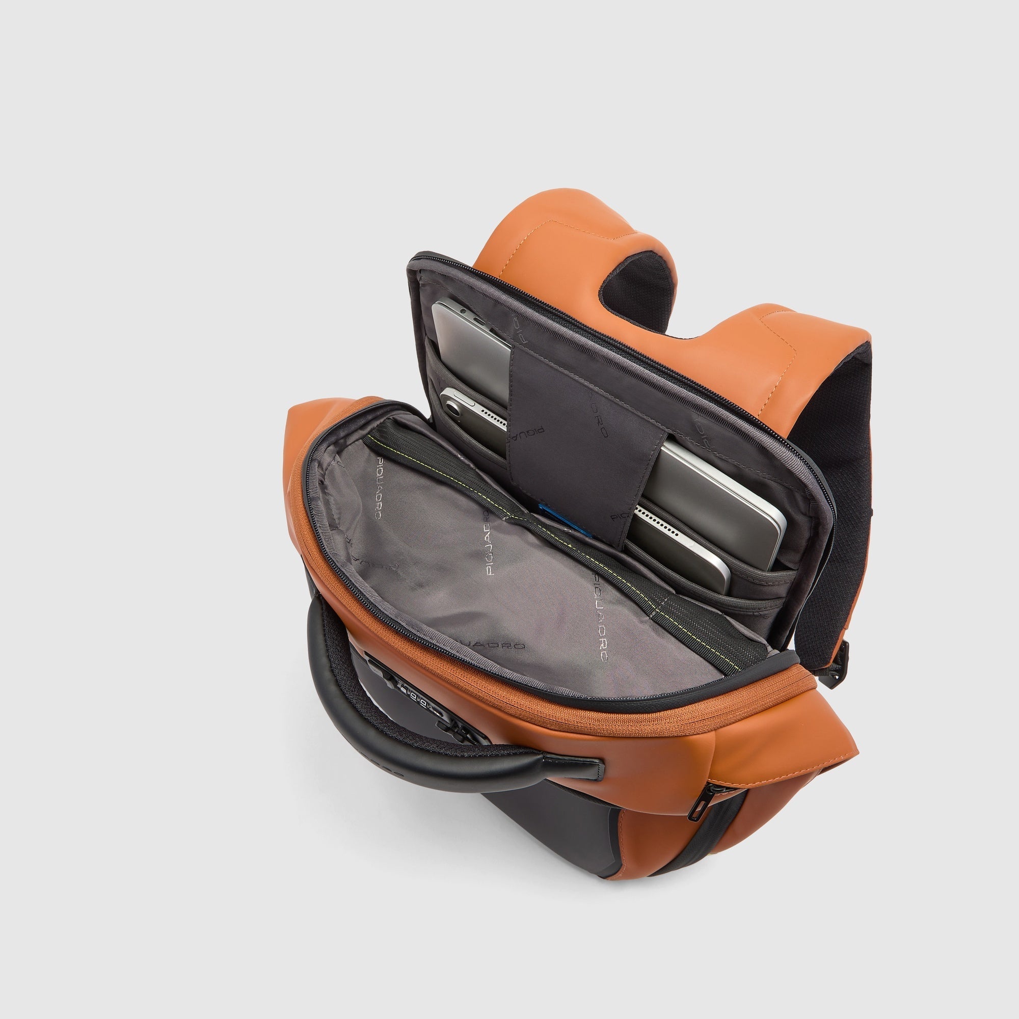 Piquadro Corner 2.0 Rucksack 14 Zoll wasserabweisend grün